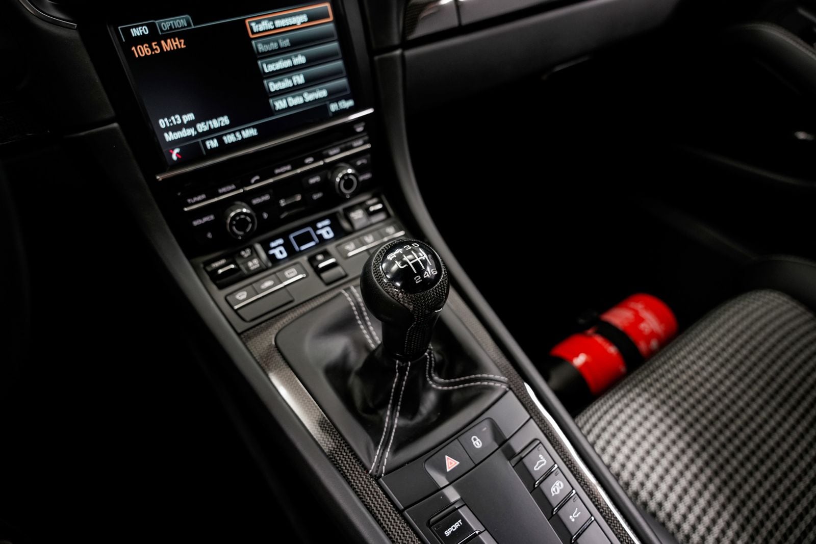 2016 Porsche 911 R - Photo 16