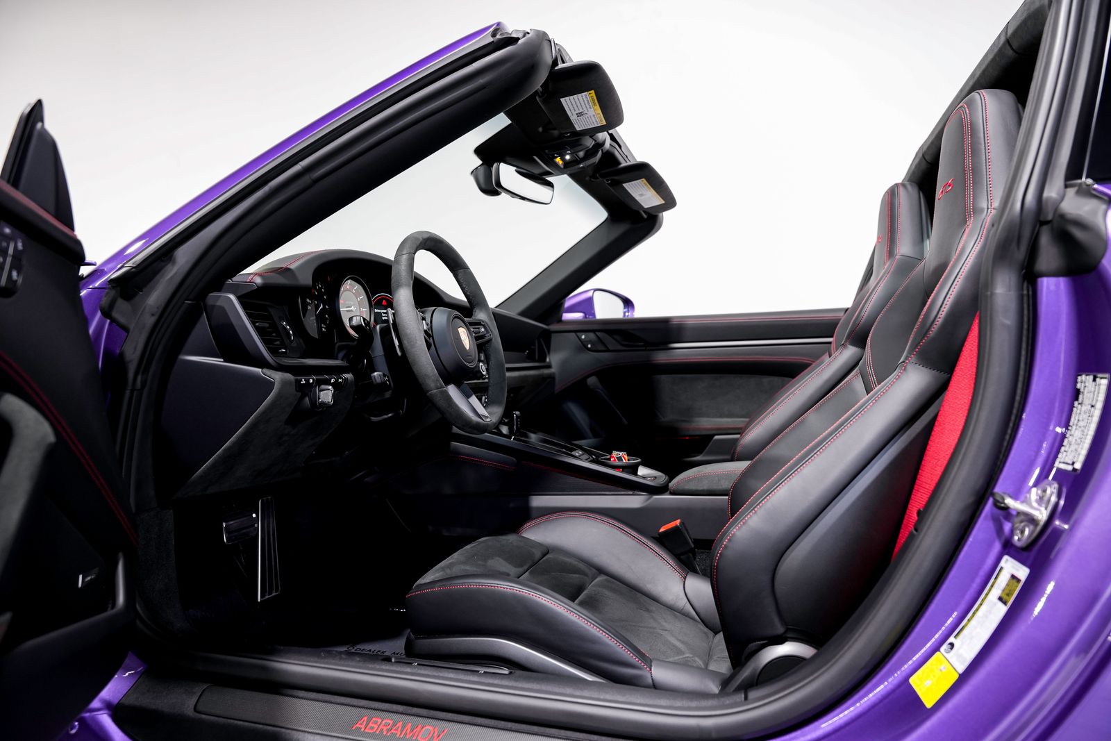 2024 Porsche 911 GTS - Photo 22