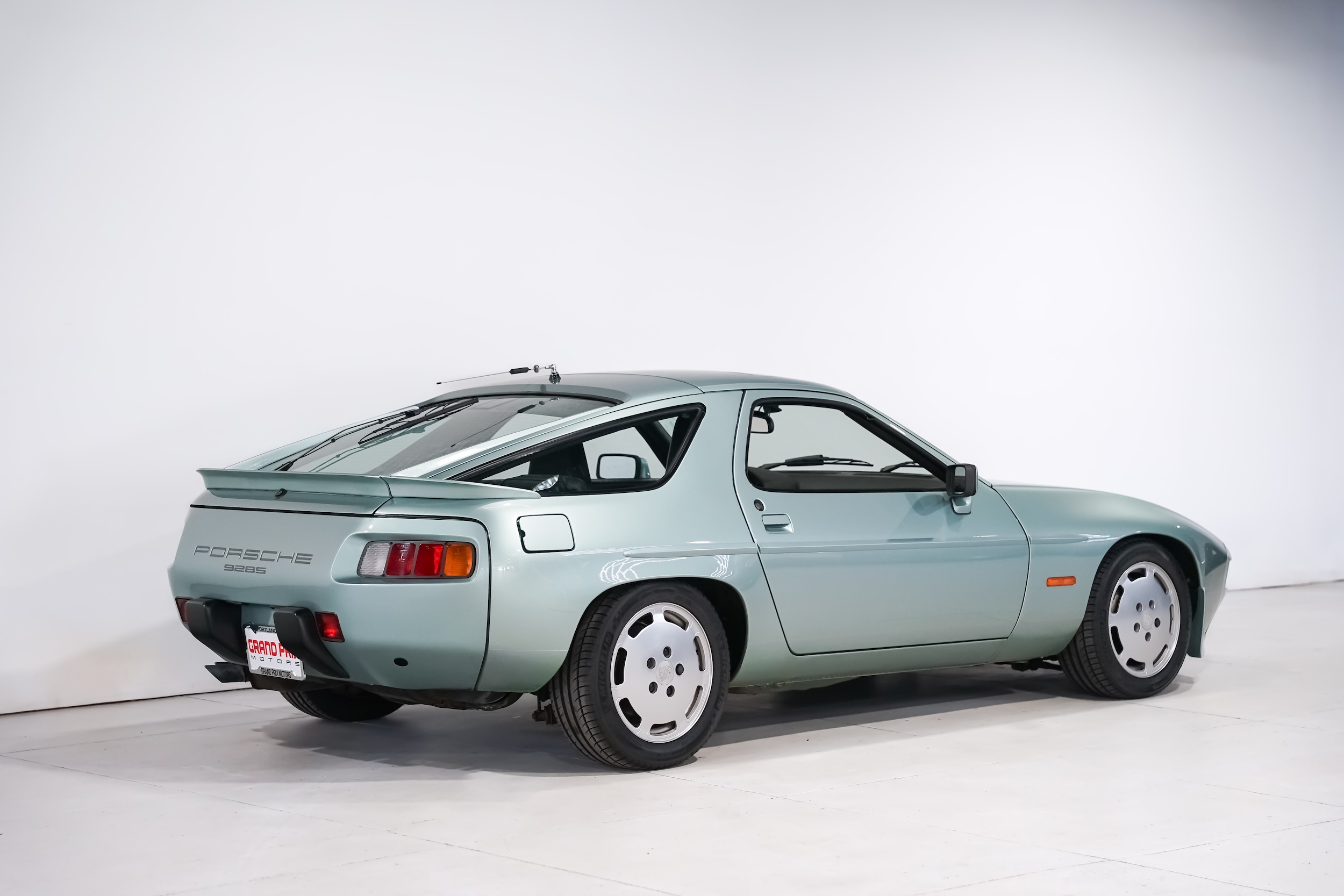 Used 1985 Porsche 928 S For Sale | Portland OR WP0ZZZ92ZFS840709 Used 1985 Porsche 928 S For Sale | Portland OR WP0ZZZ92ZFS840709
