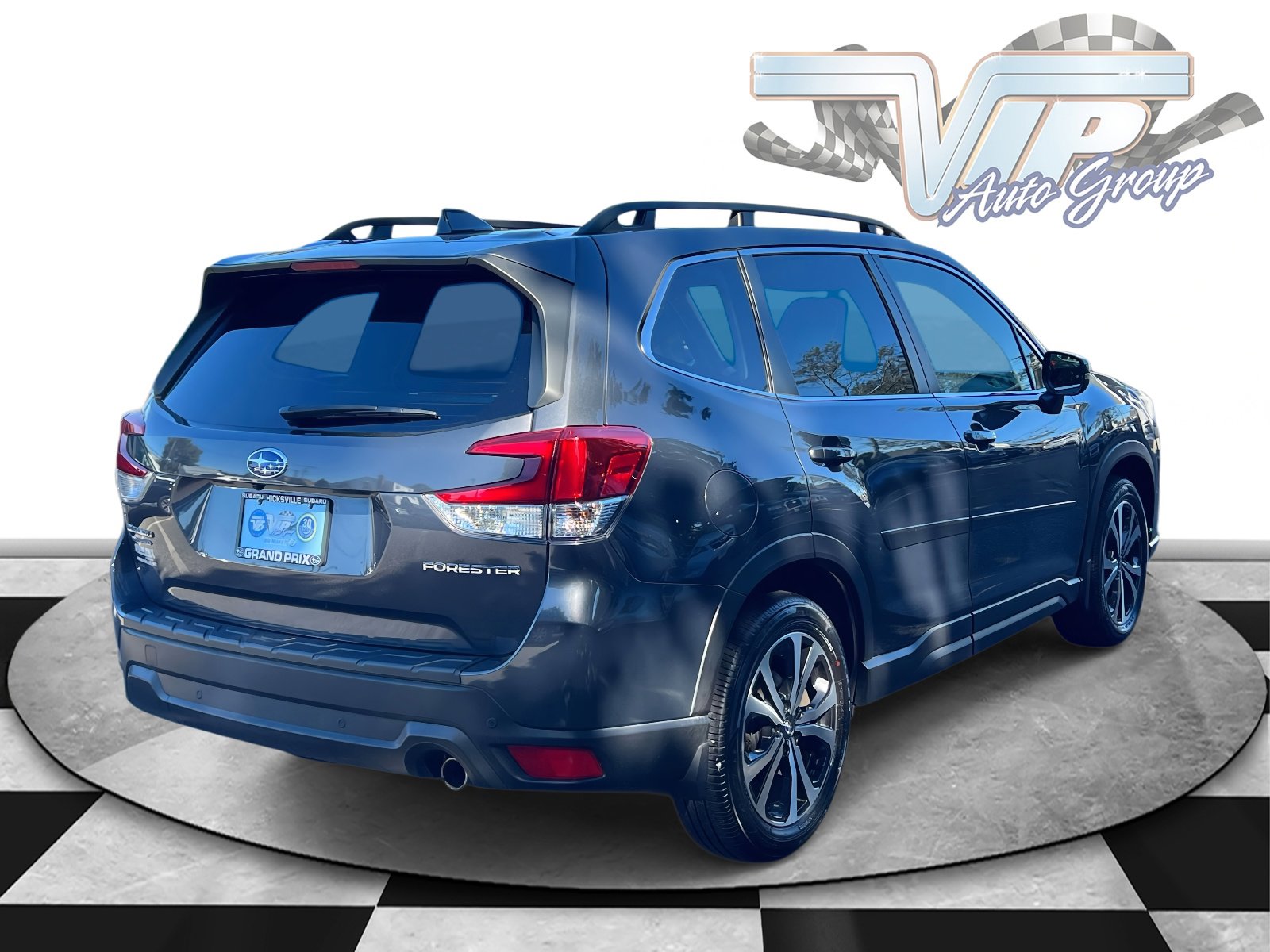 2023 Subaru Forester Limited photo 2