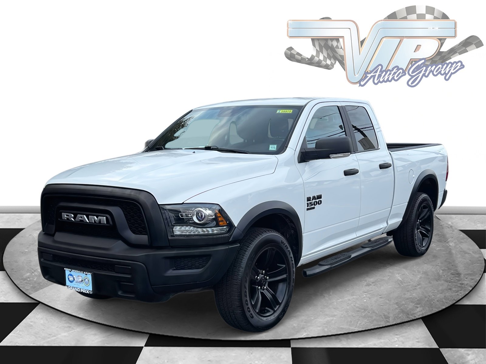 2022 Ram 1500 Classic Warlock photo 3