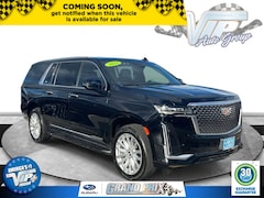 2022 Cadillac Escalade ESV Luxury 4WD  Luxury
