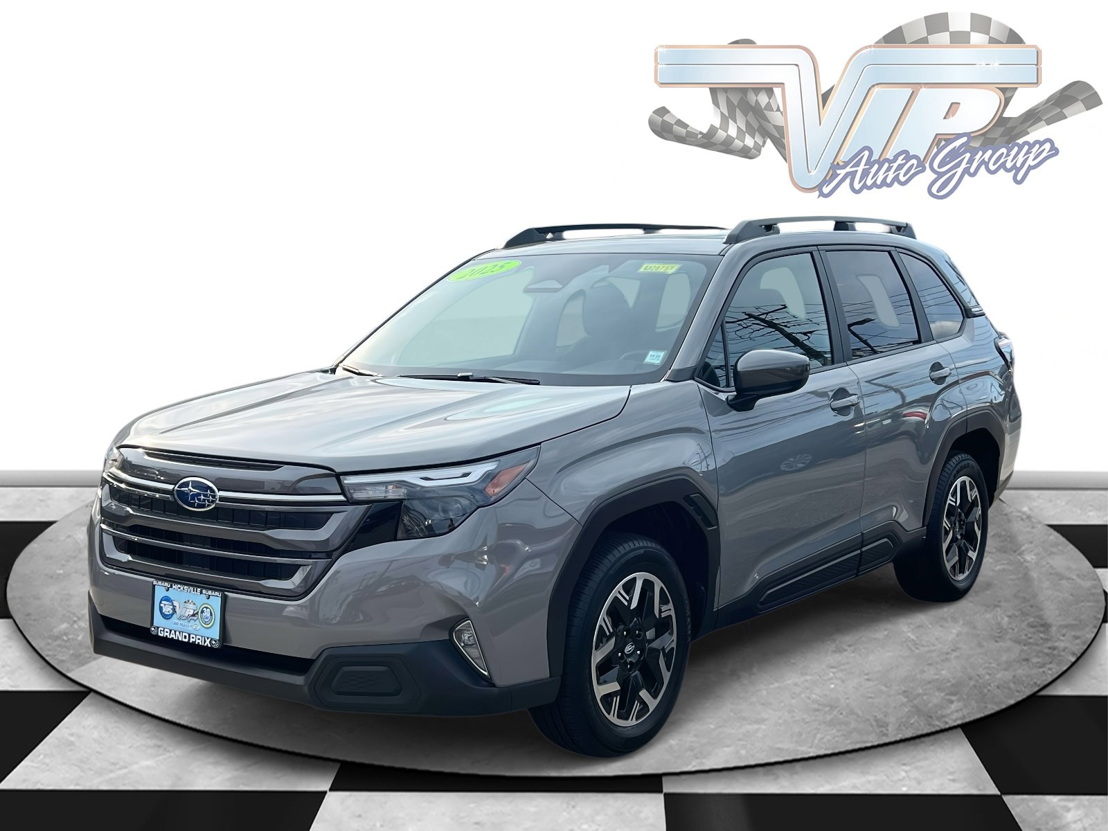 2025 Subaru Forester Premium photo 3