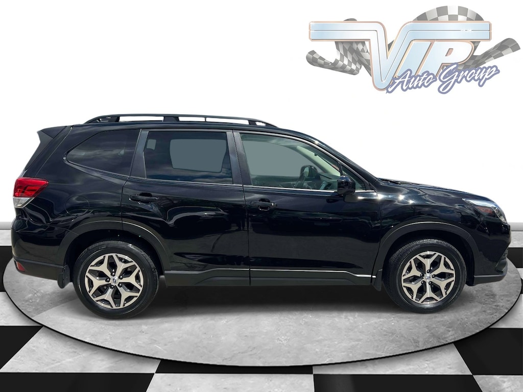 Used 2023 Subaru Forester Premium Premium CVT