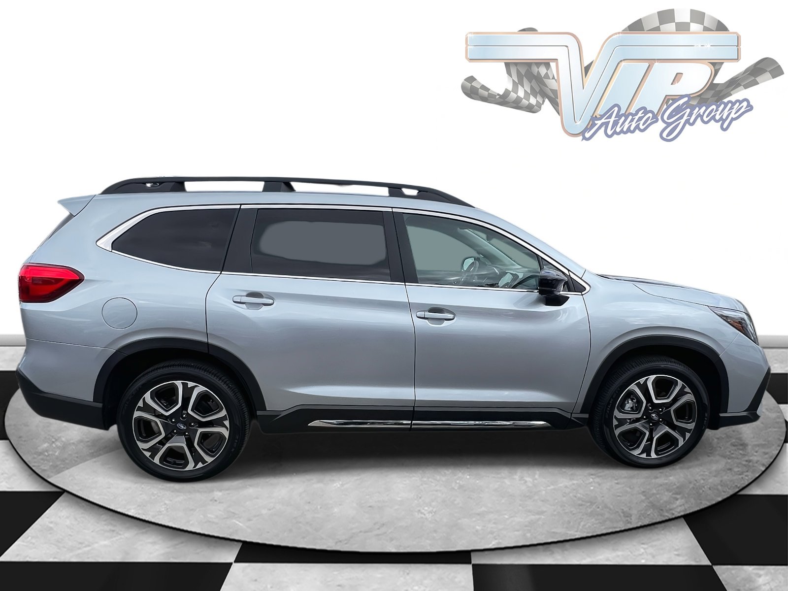 2025 Subaru Ascent Limited photo 4