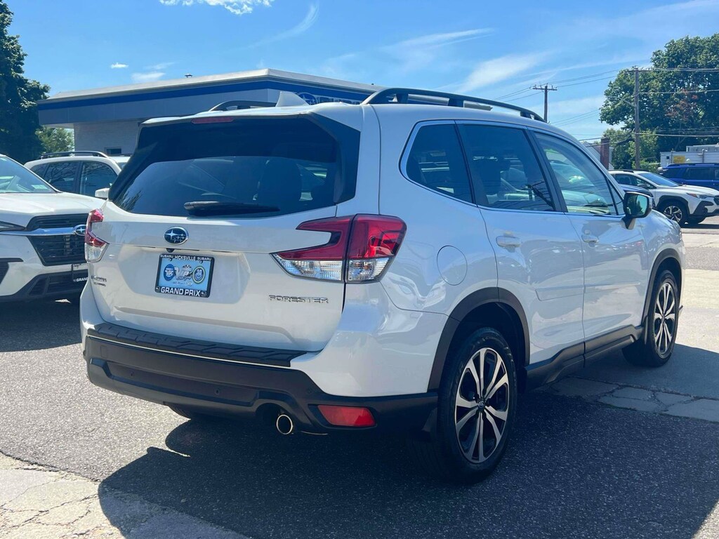 Used 2023 Subaru Forester Limited Limited CVT