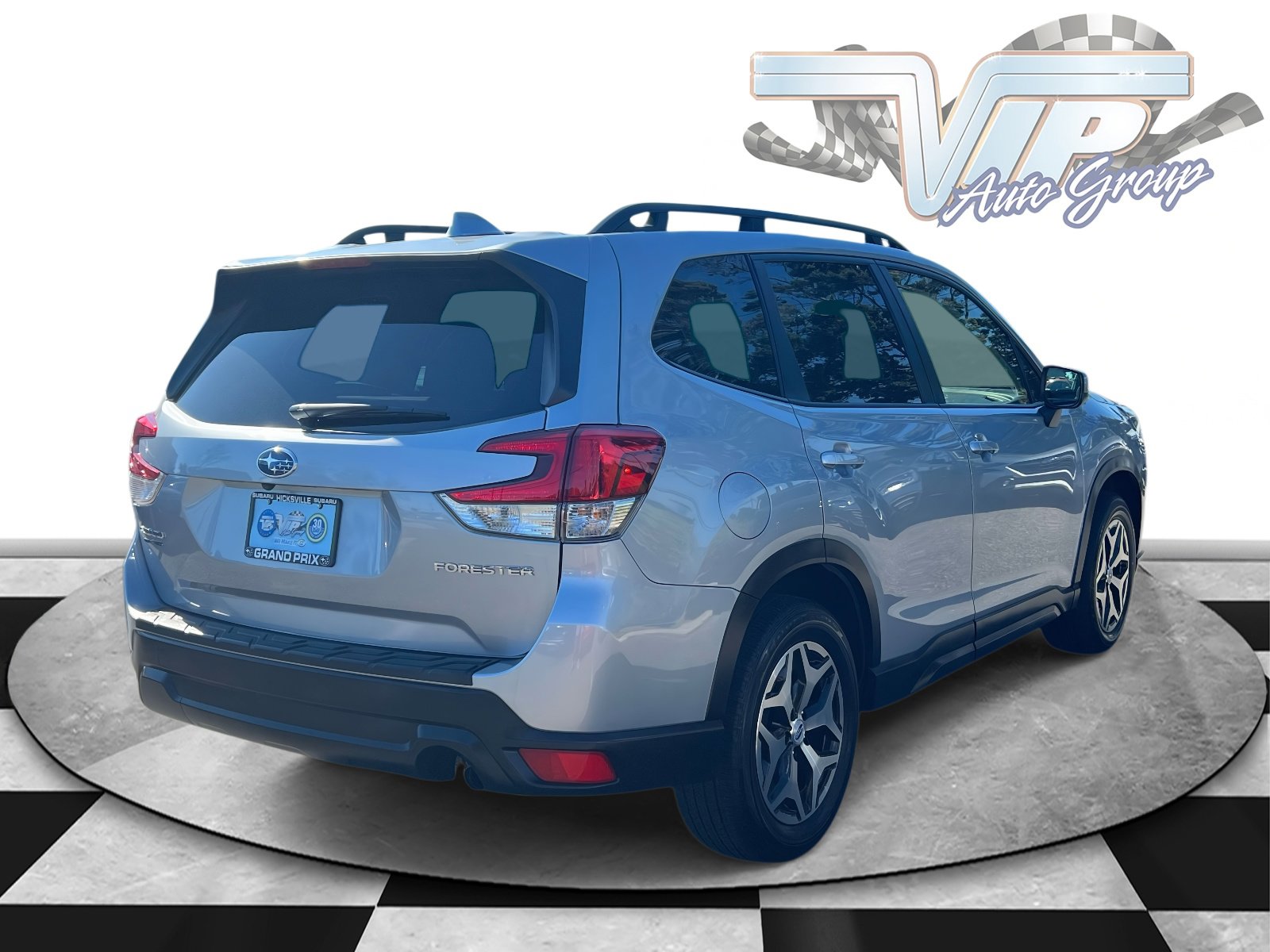 2023 Subaru Forester Premium photo 4