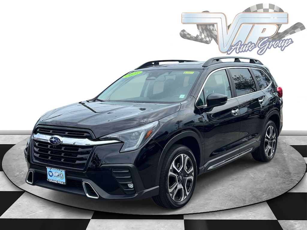 Used 2025 Subaru Ascent Touring Touring 7-Passenger