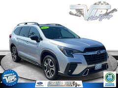 2025 Subaru Ascent Touring Touring 7-Passenger