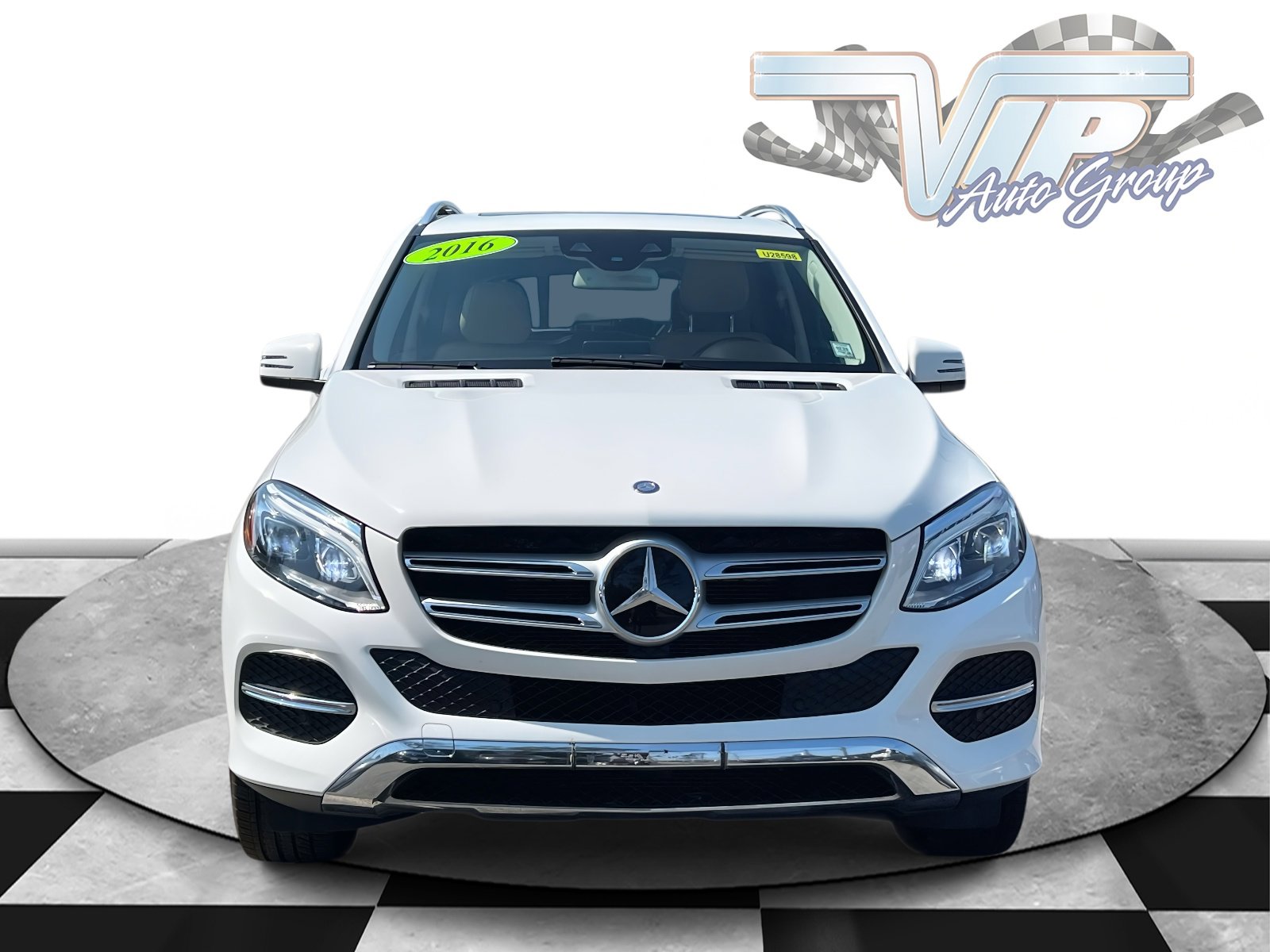 Used 2016 Mercedes-Benz GLE-Class GLE350 with VIN 4JGDA5HB6GA645625 for sale in Hicksville, NY