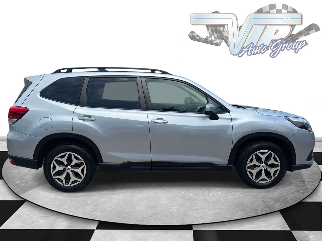Used 2023 Subaru Forester Premium Premium CVT