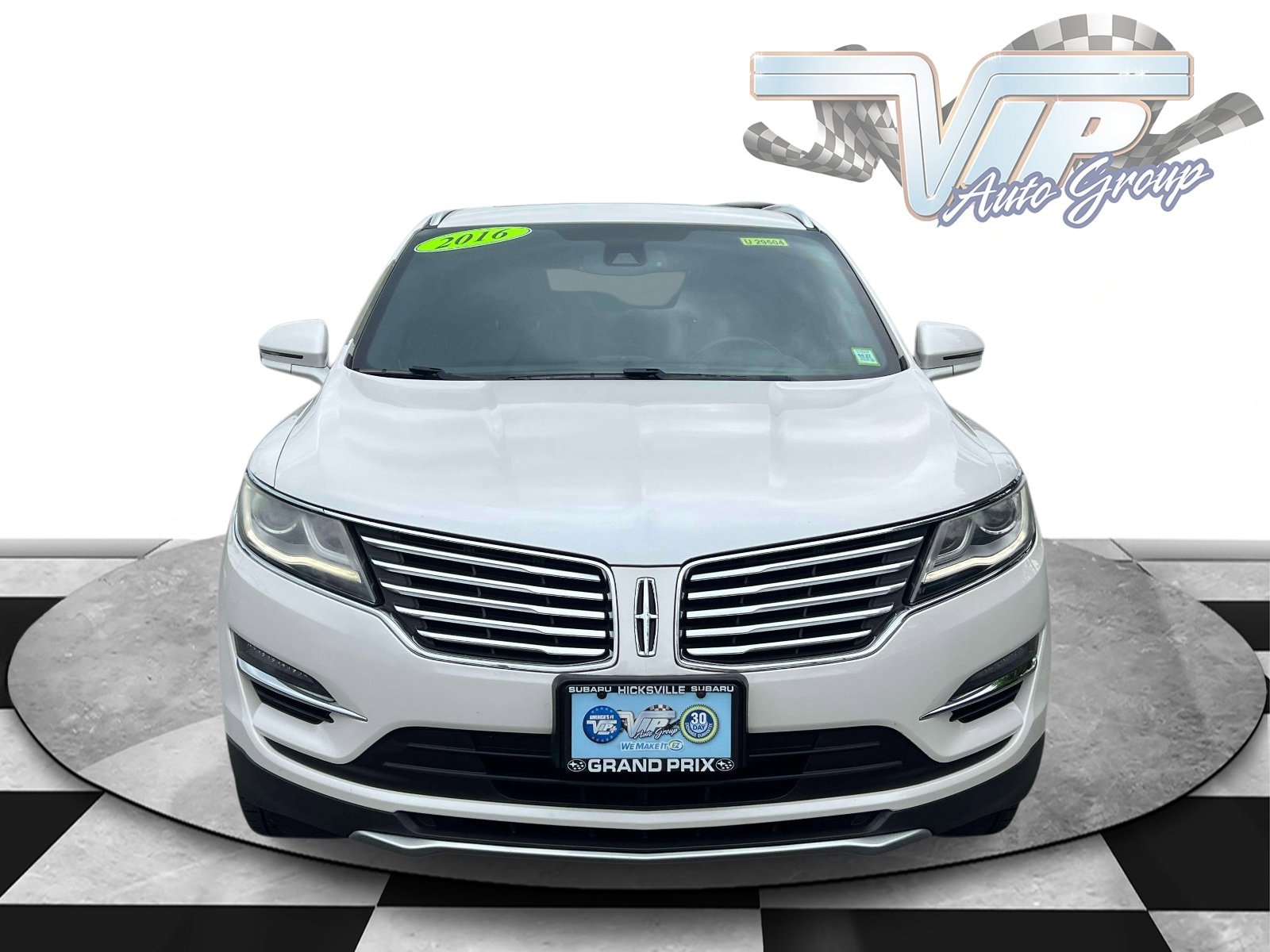 Used 2016 Lincoln MKC Reserve with VIN 5LMCJ3D96GUJ27545 for sale in Hicksville, NY