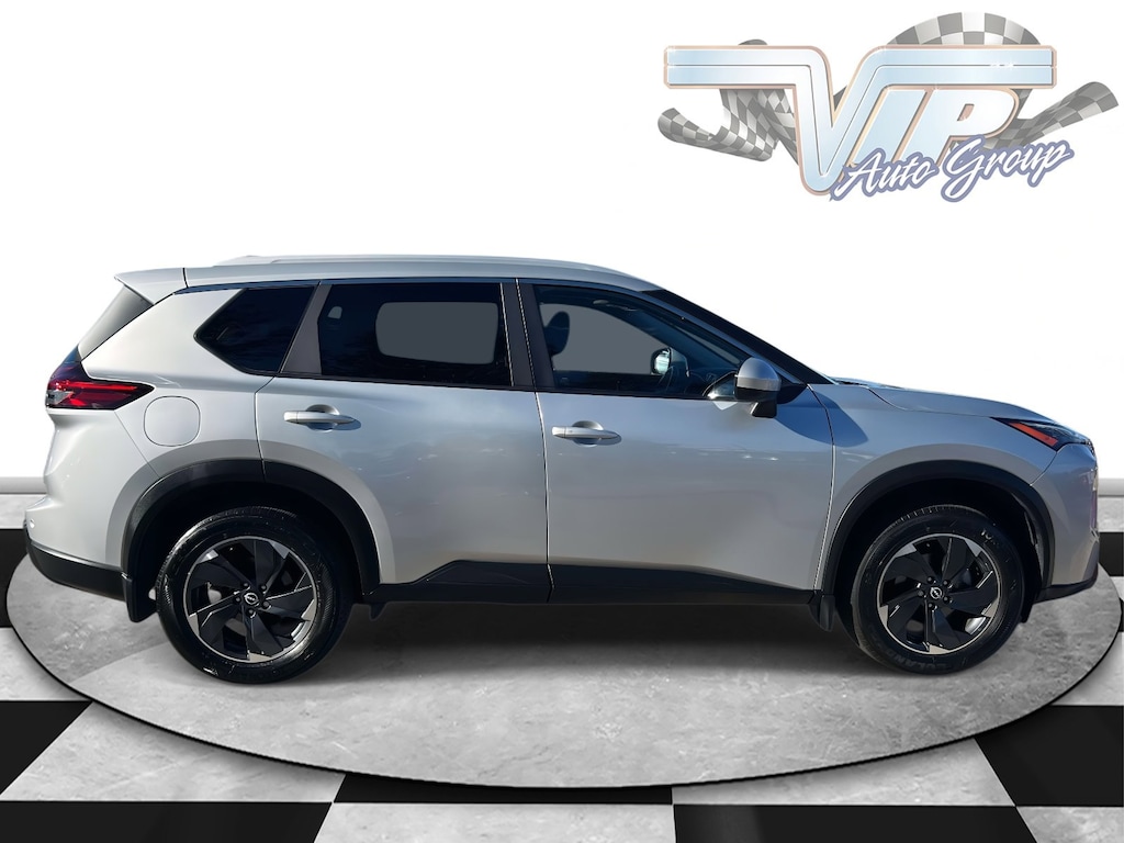 Used 2024 Nissan Rogue SV AWD SV