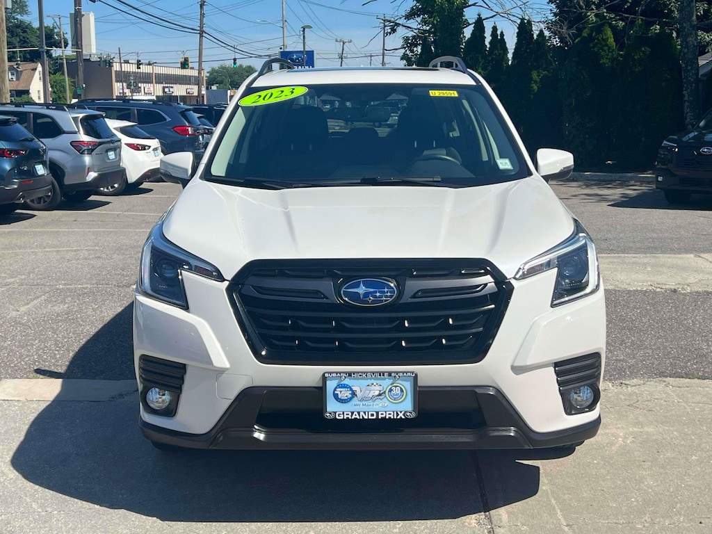 Used 2023 Subaru Forester Limited Limited CVT
