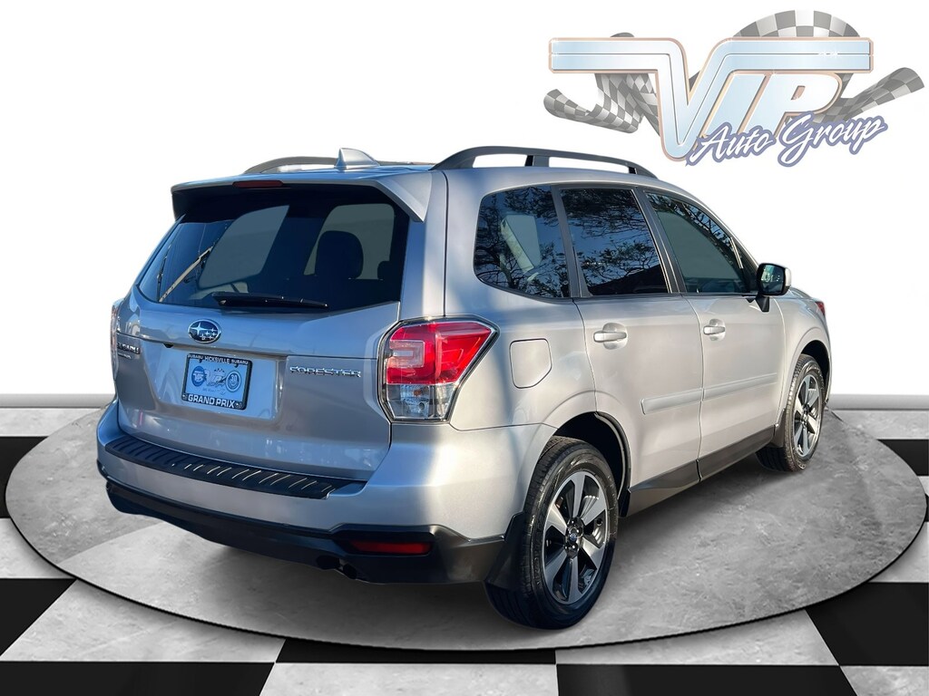 Used 2018 Subaru Forester Premium 2.5i Premium CVT