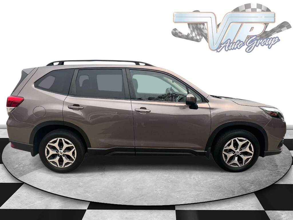 Used 2023 Subaru Forester Premium Premium CVT