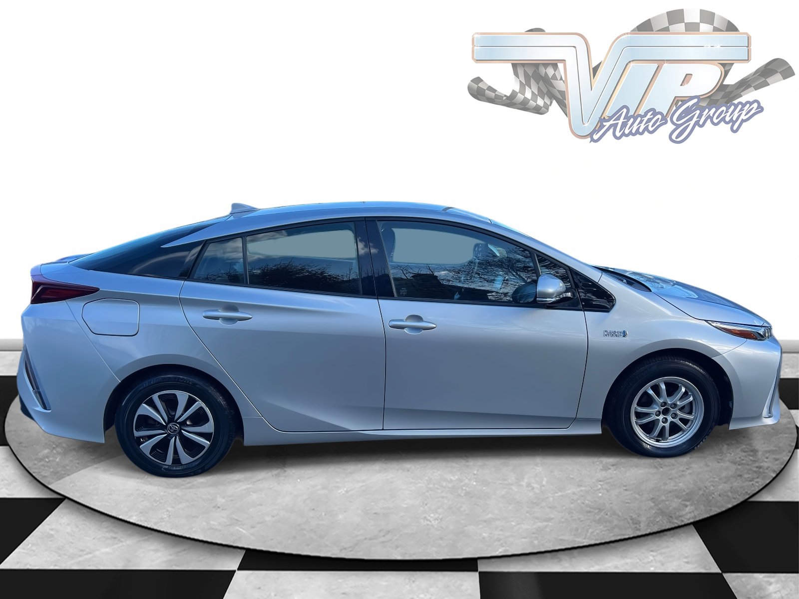 2017 Toyota Prius Prime Three Four photo 4