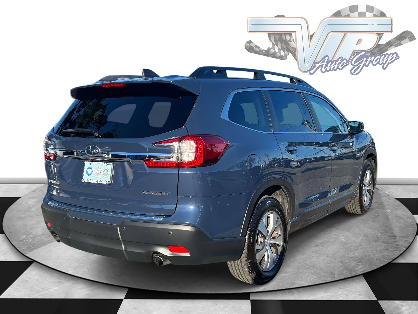 2025 Subaru Ascent Premium photo 4