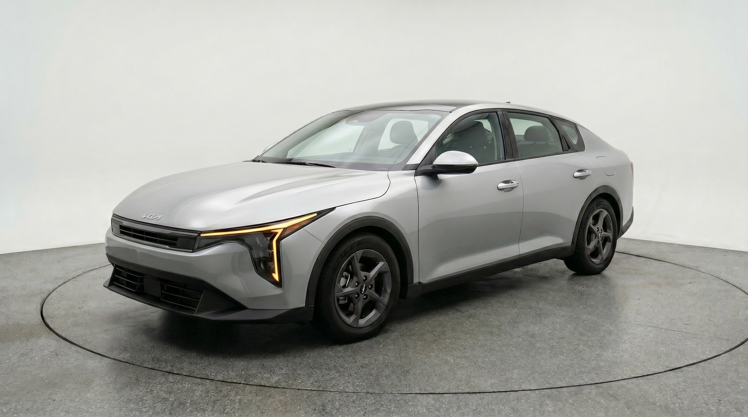 Thumbnail: 2025 Kia K4 - 3