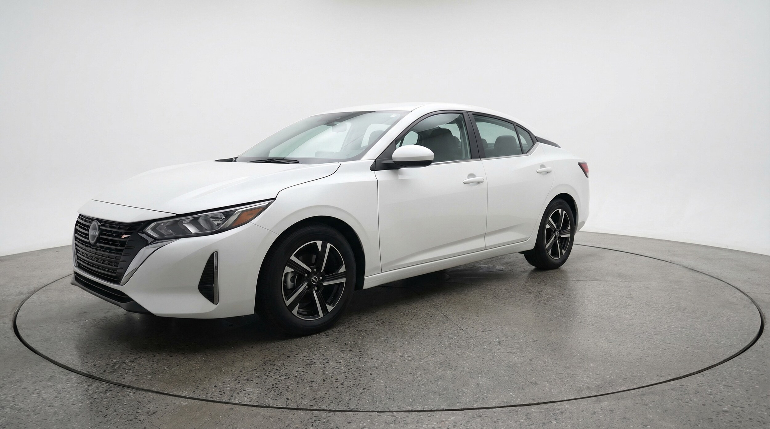 Thumbnail: 2025 Nissan Sentra - 3