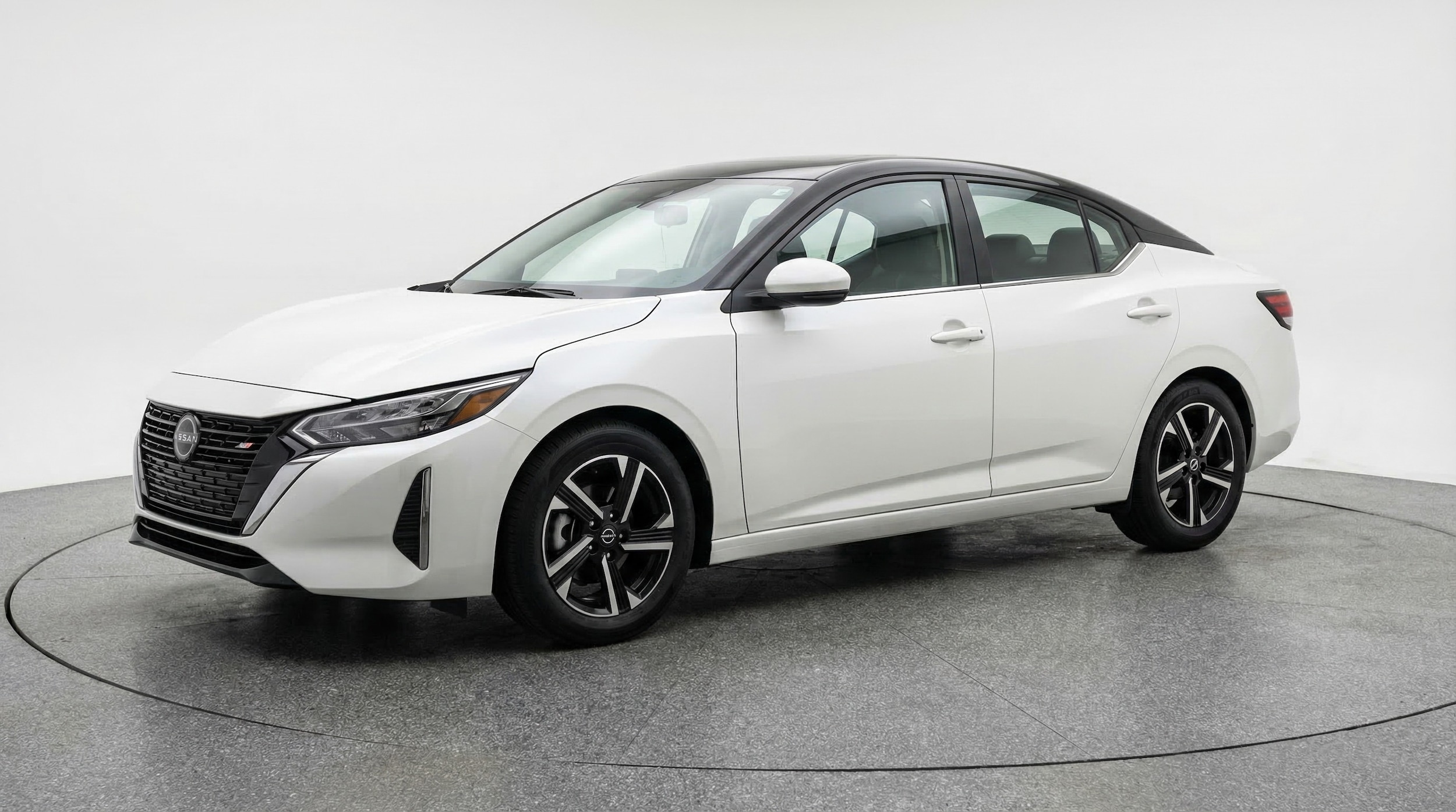 Thumbnail: 2025 Nissan Sentra - 3