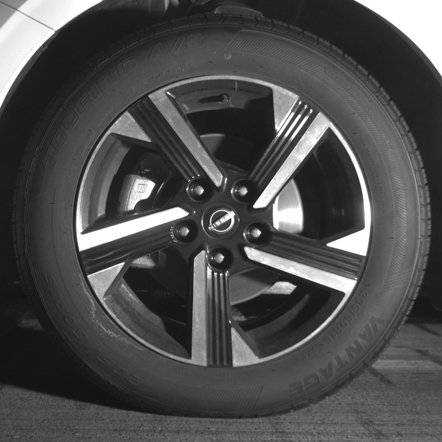 Thumbnail: 2025 Nissan Sentra - 9