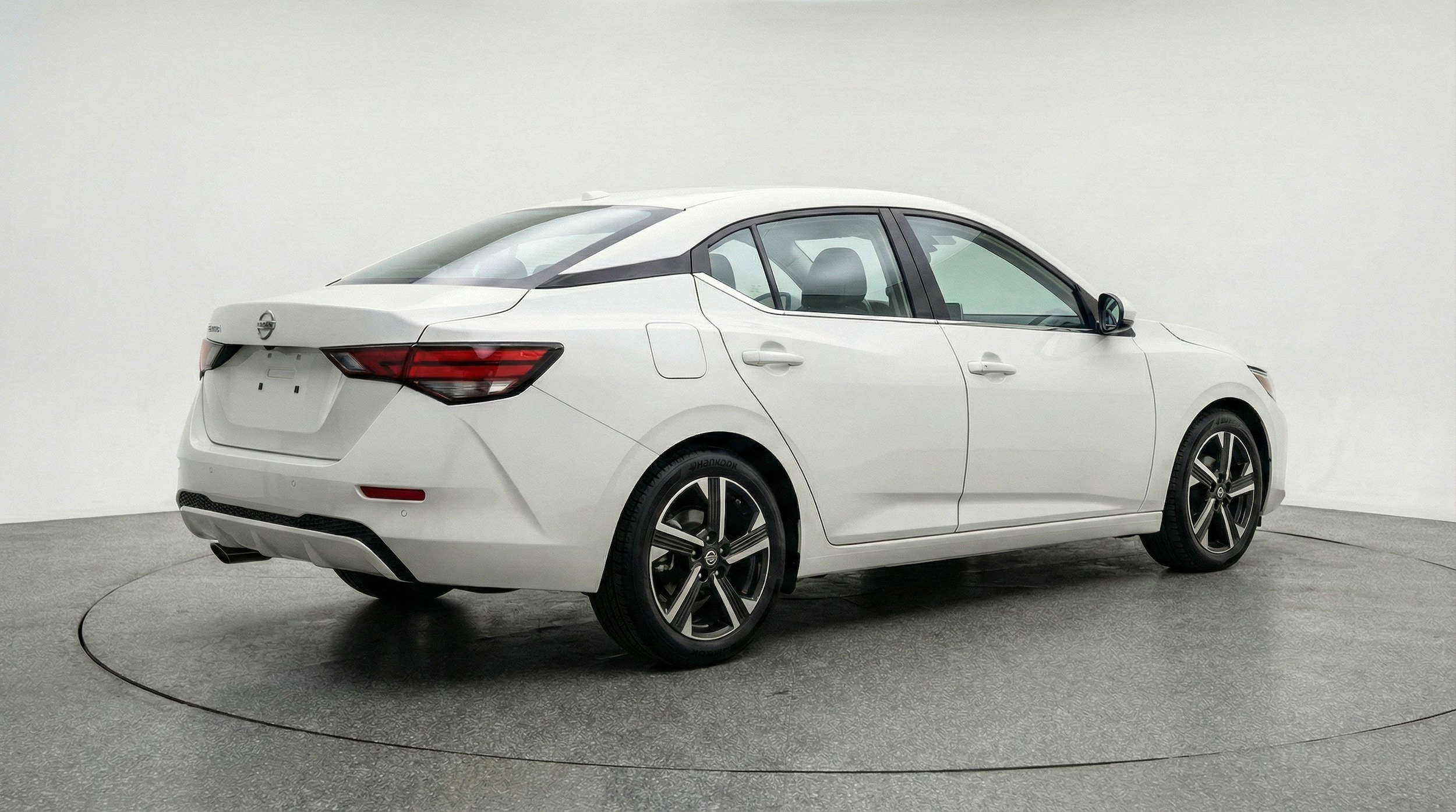 Thumbnail: 2025 Nissan Sentra - 9