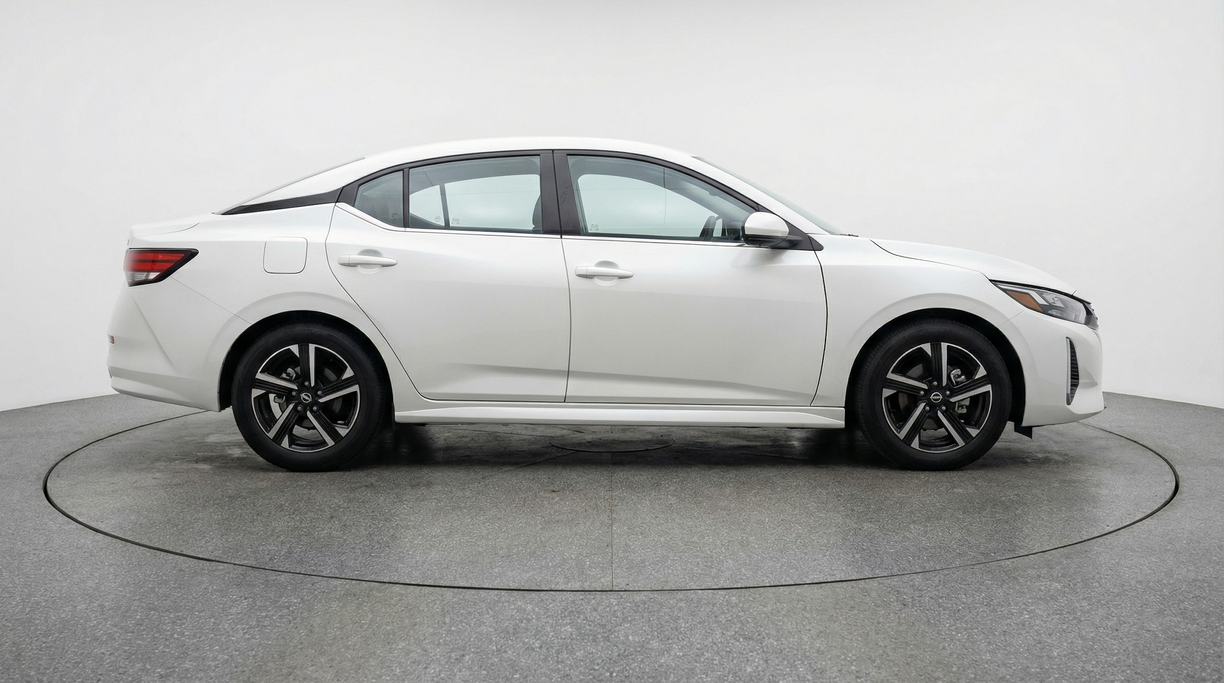 Thumbnail: 2025 Nissan Sentra - 8