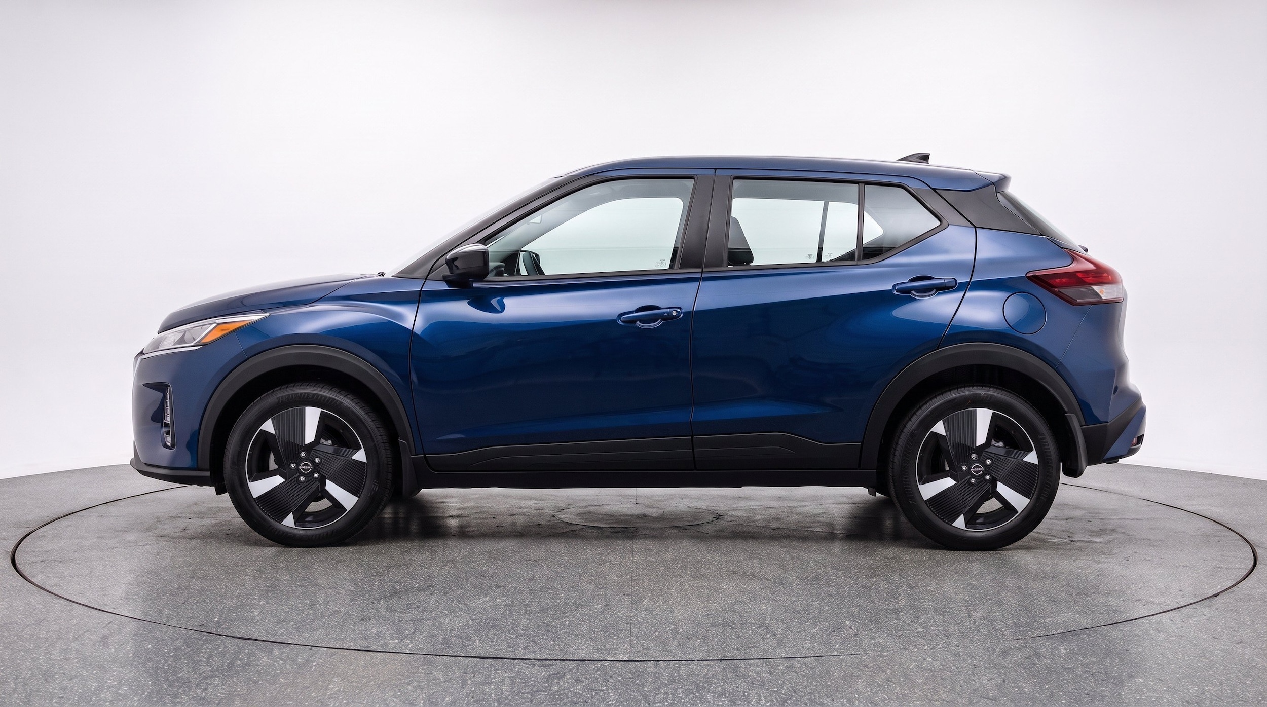 Thumbnail: 2026 Nissan Kicks - 5