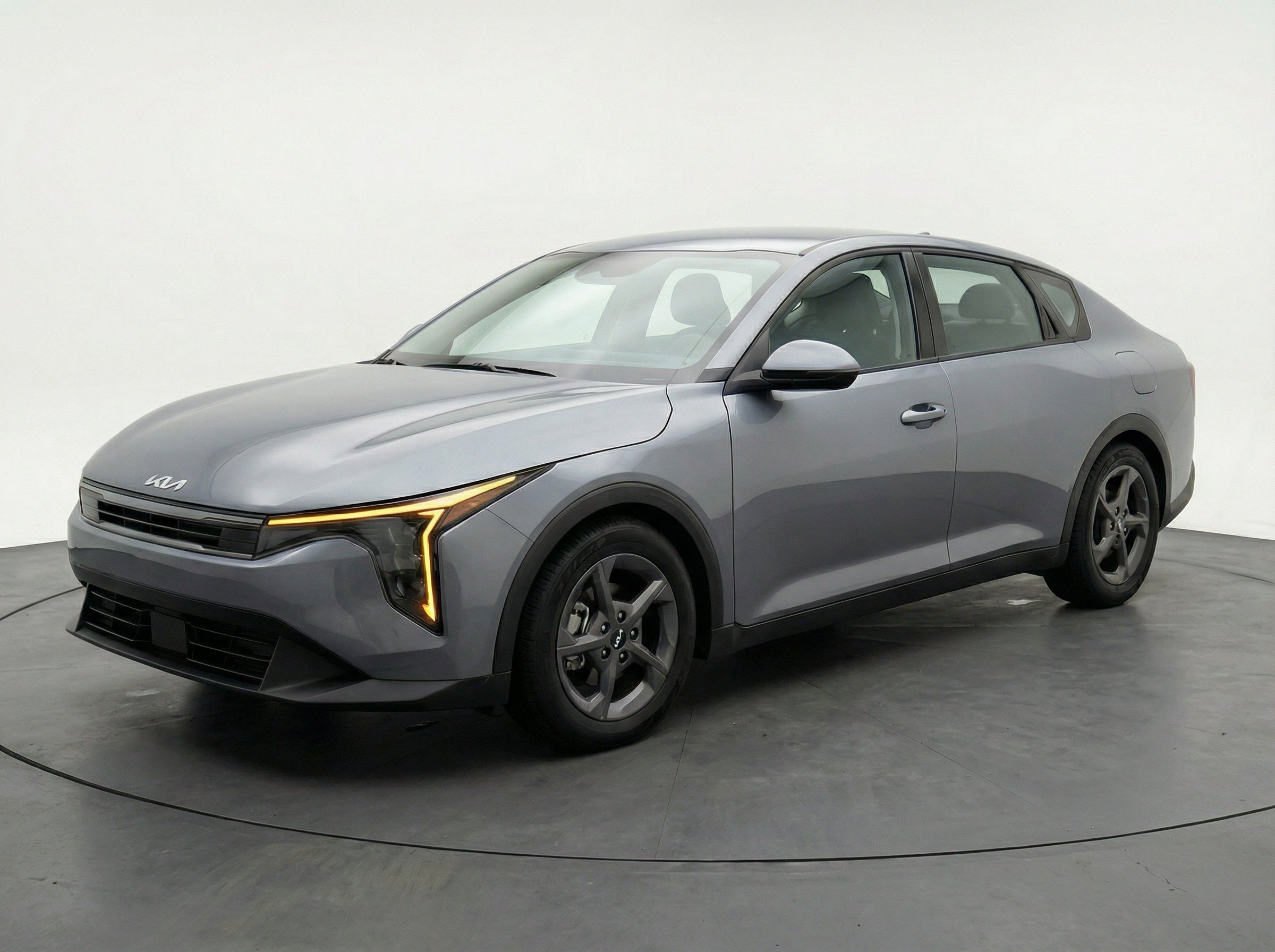 Thumbnail: 2025 Kia K4 - 3