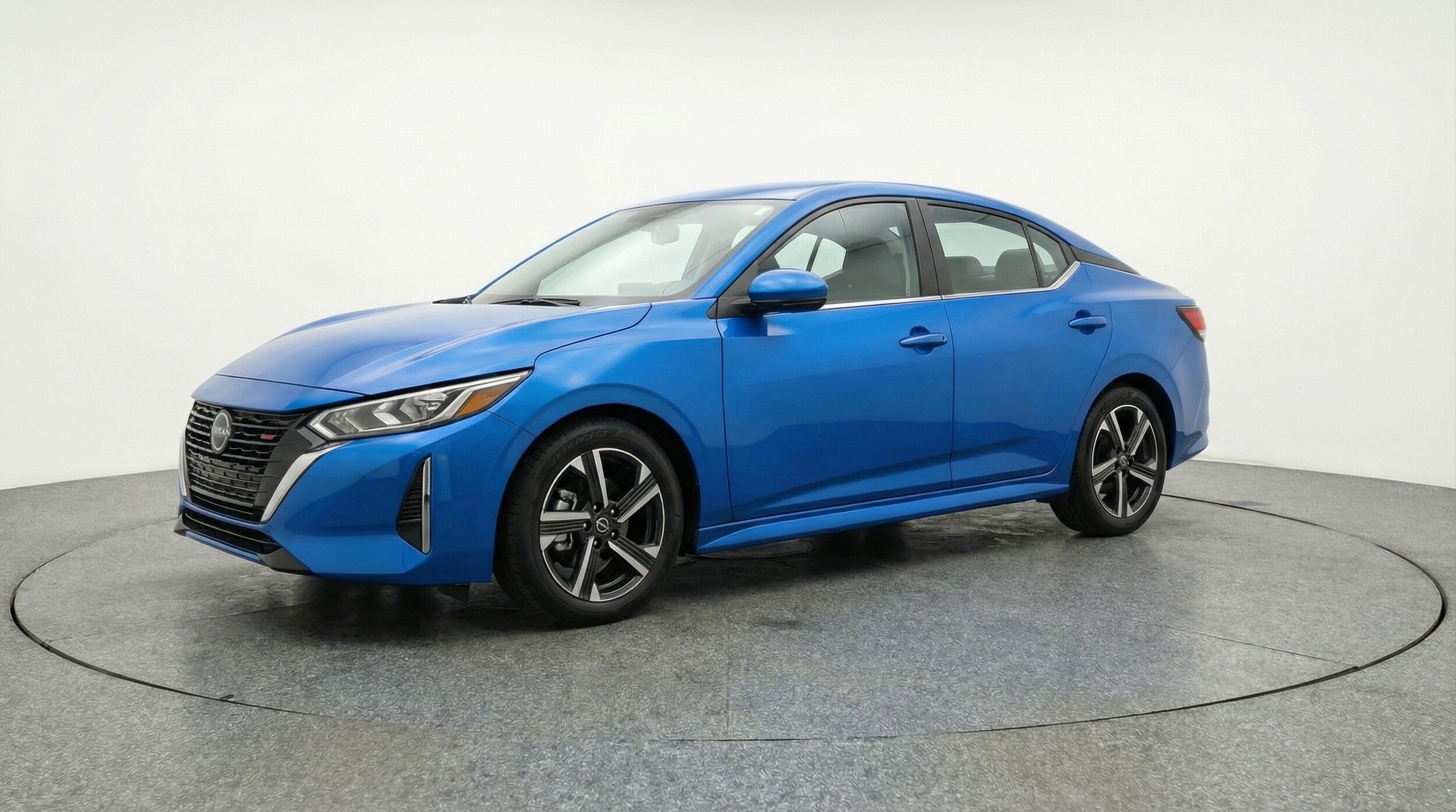 Thumbnail: 2025 Nissan Sentra - 3