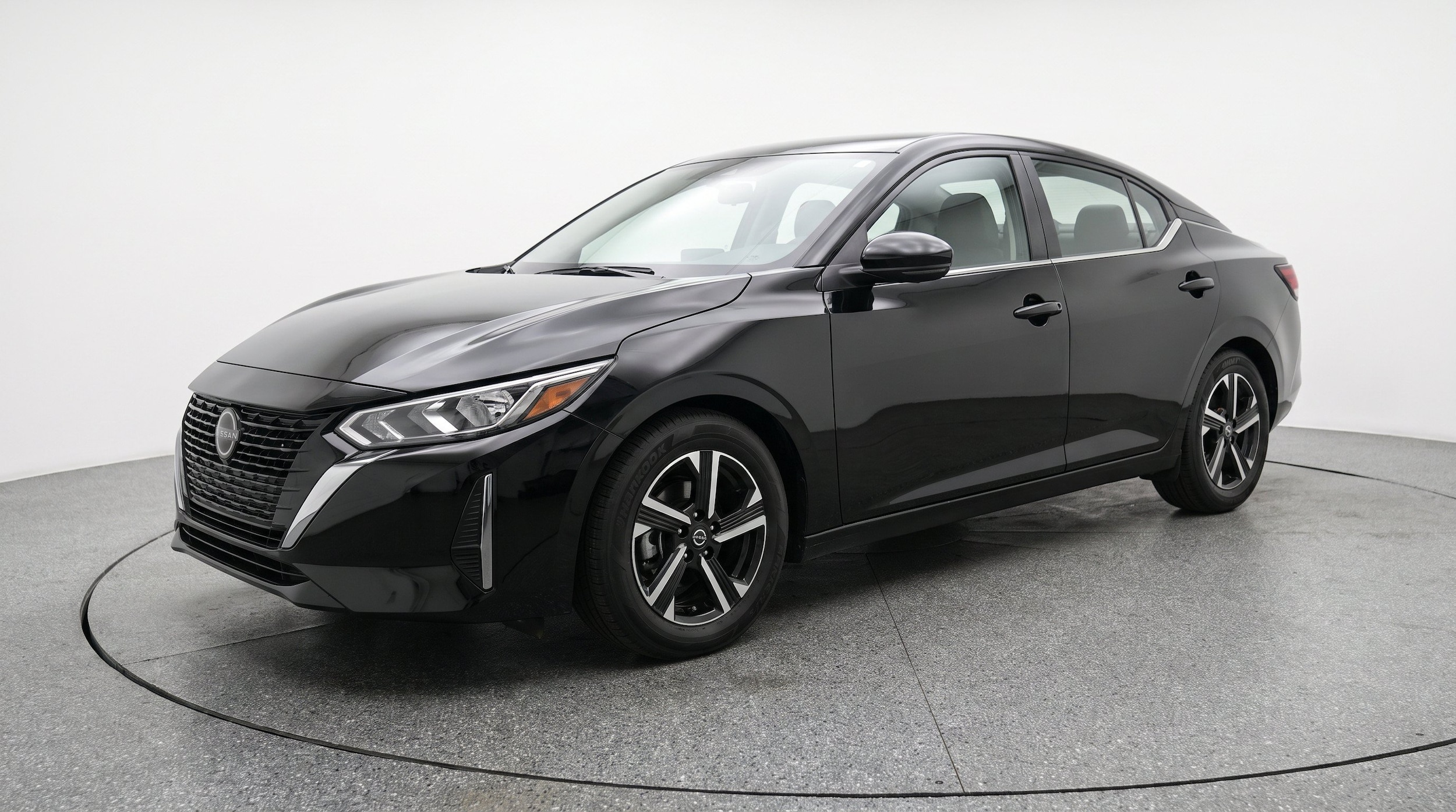 Thumbnail: 2025 Nissan Sentra - 3