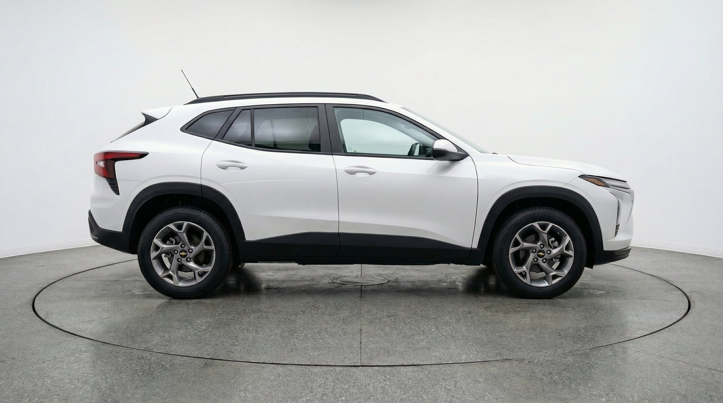 Thumbnail: 2025 Chevrolet Trax - 11