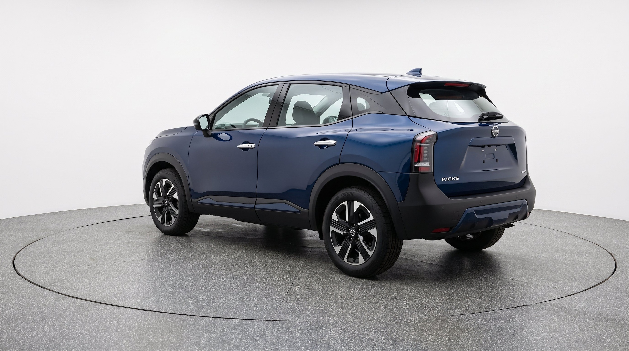 Thumbnail: 2026 Nissan Kicks - 6