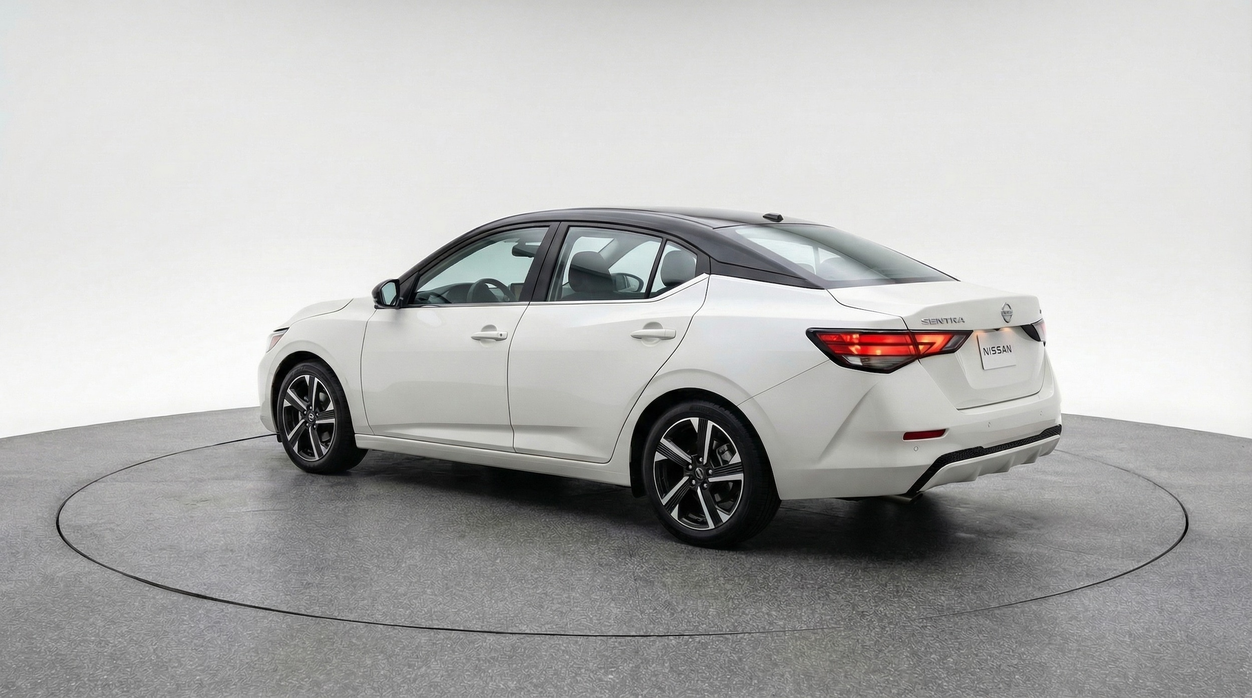 Thumbnail: 2025 Nissan Sentra - 5