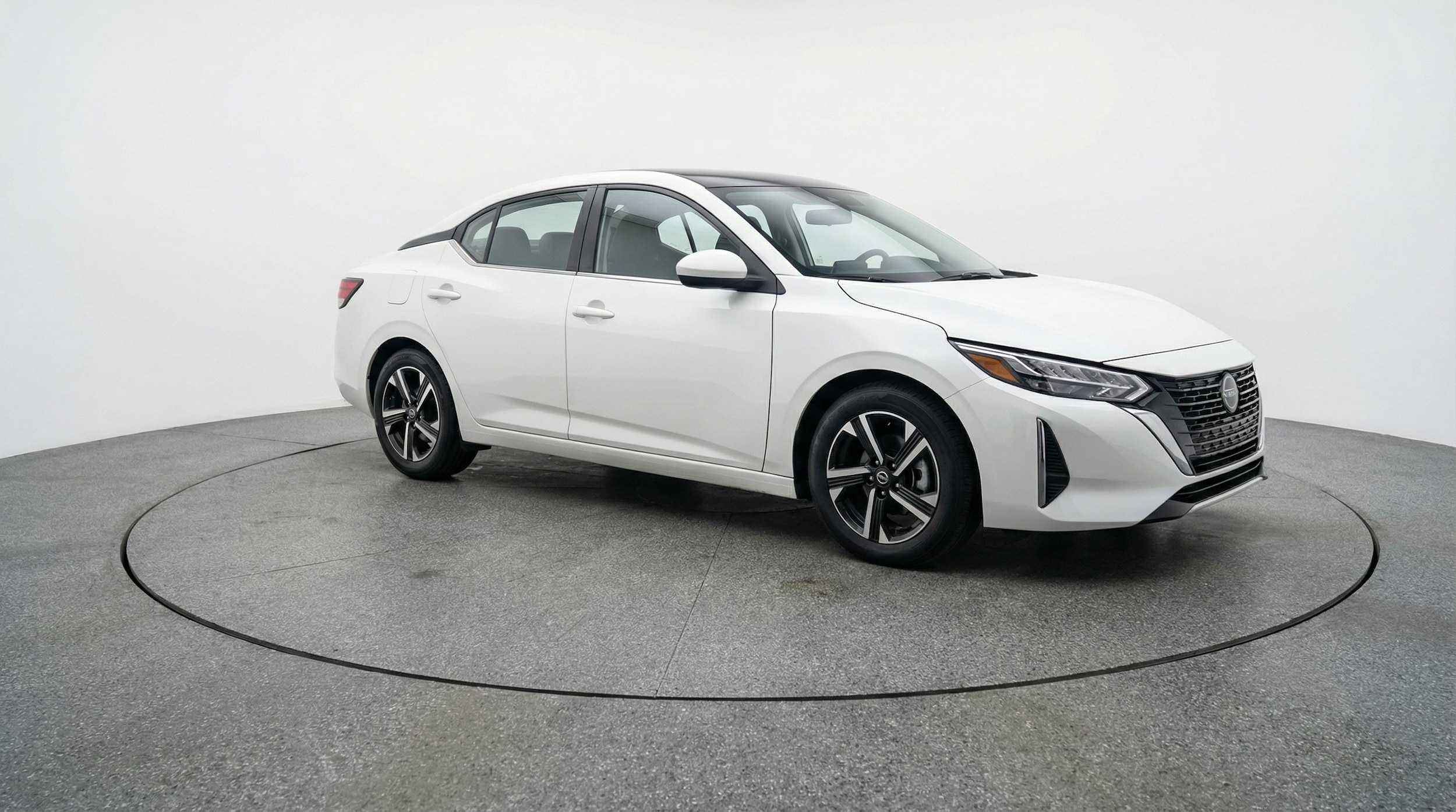 Thumbnail: 2025 Nissan Sentra - 1