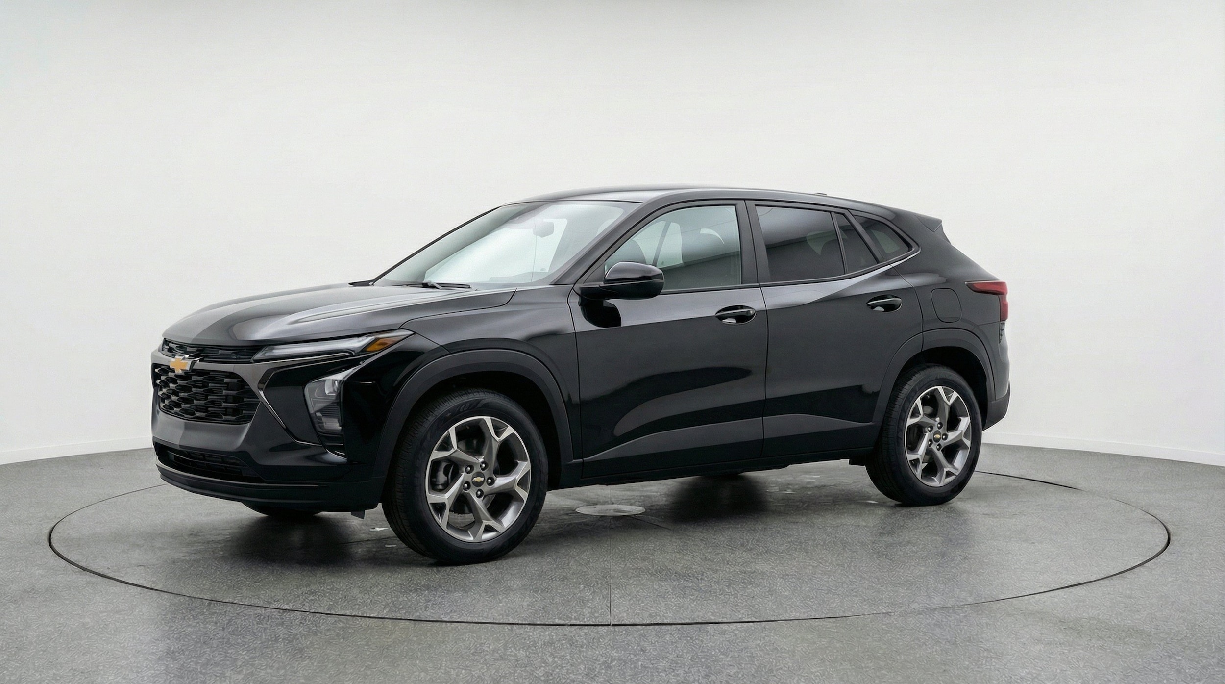 Thumbnail: 2025 Chevrolet Trax - 3