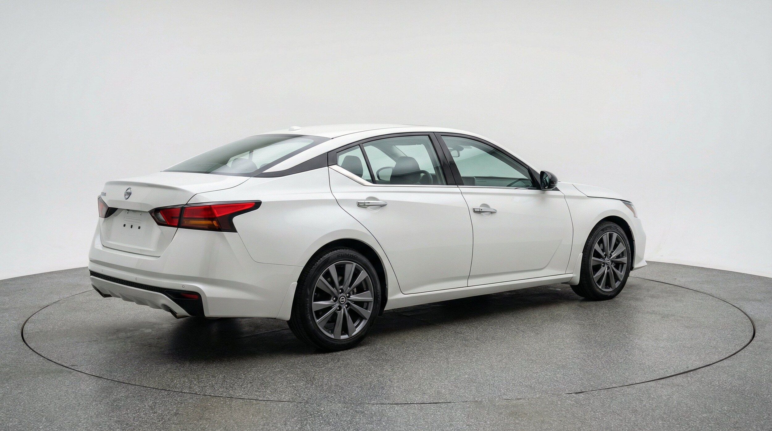 Thumbnail: 2025 Nissan Altima - 9