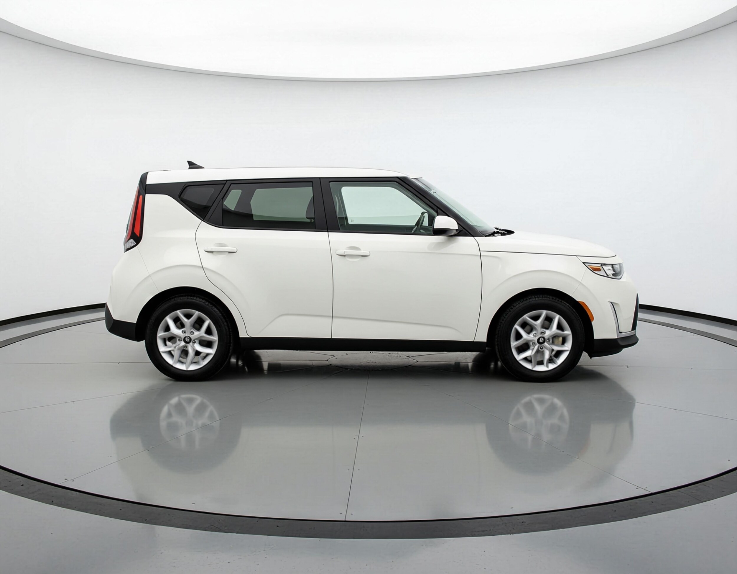 Thumbnail: 2025 Kia Soul - 8