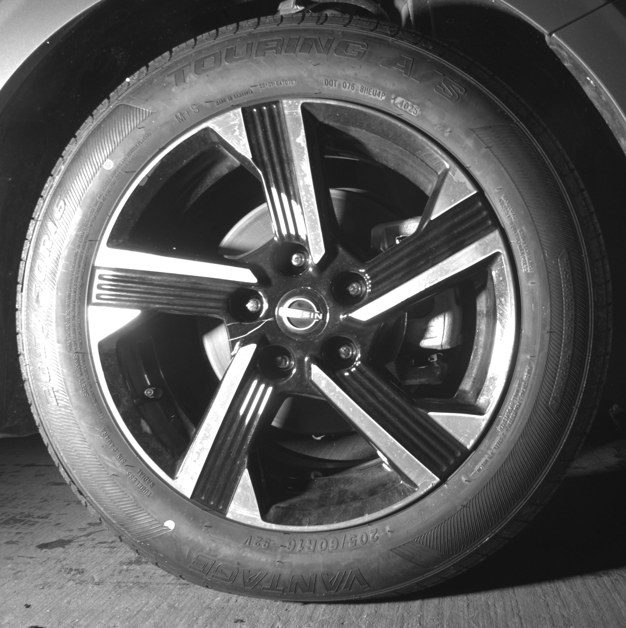 Thumbnail: 2025 Nissan Sentra - 10