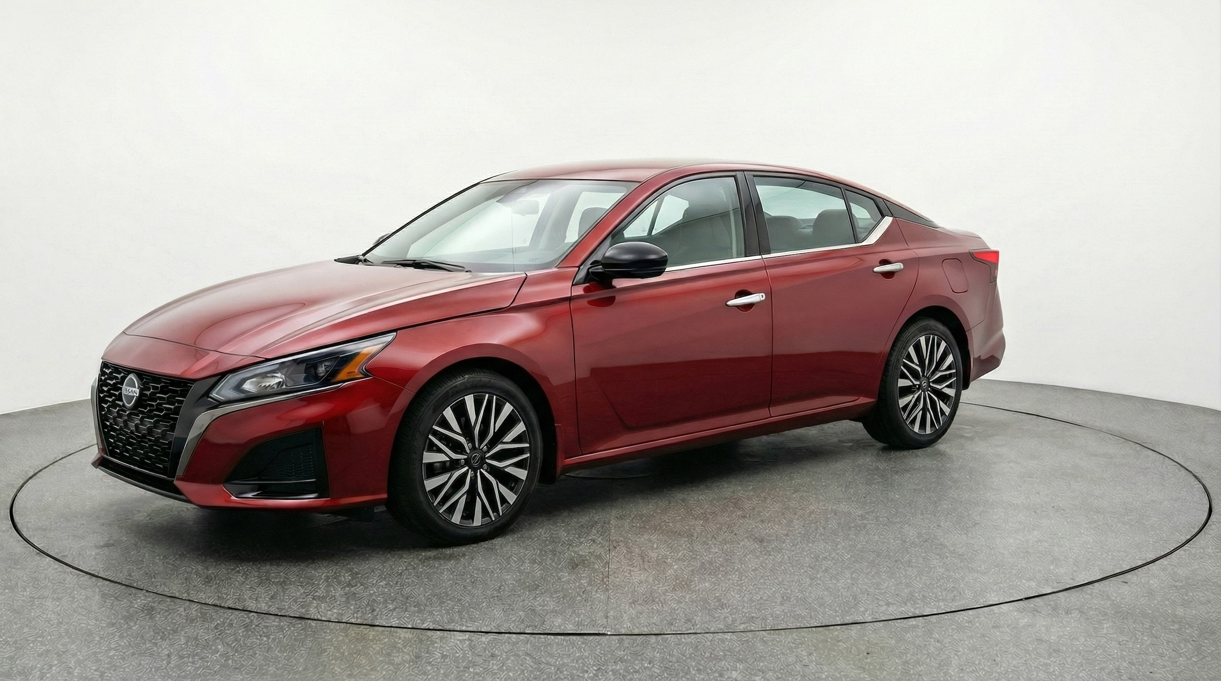 Thumbnail: 2025 Nissan Altima - 3