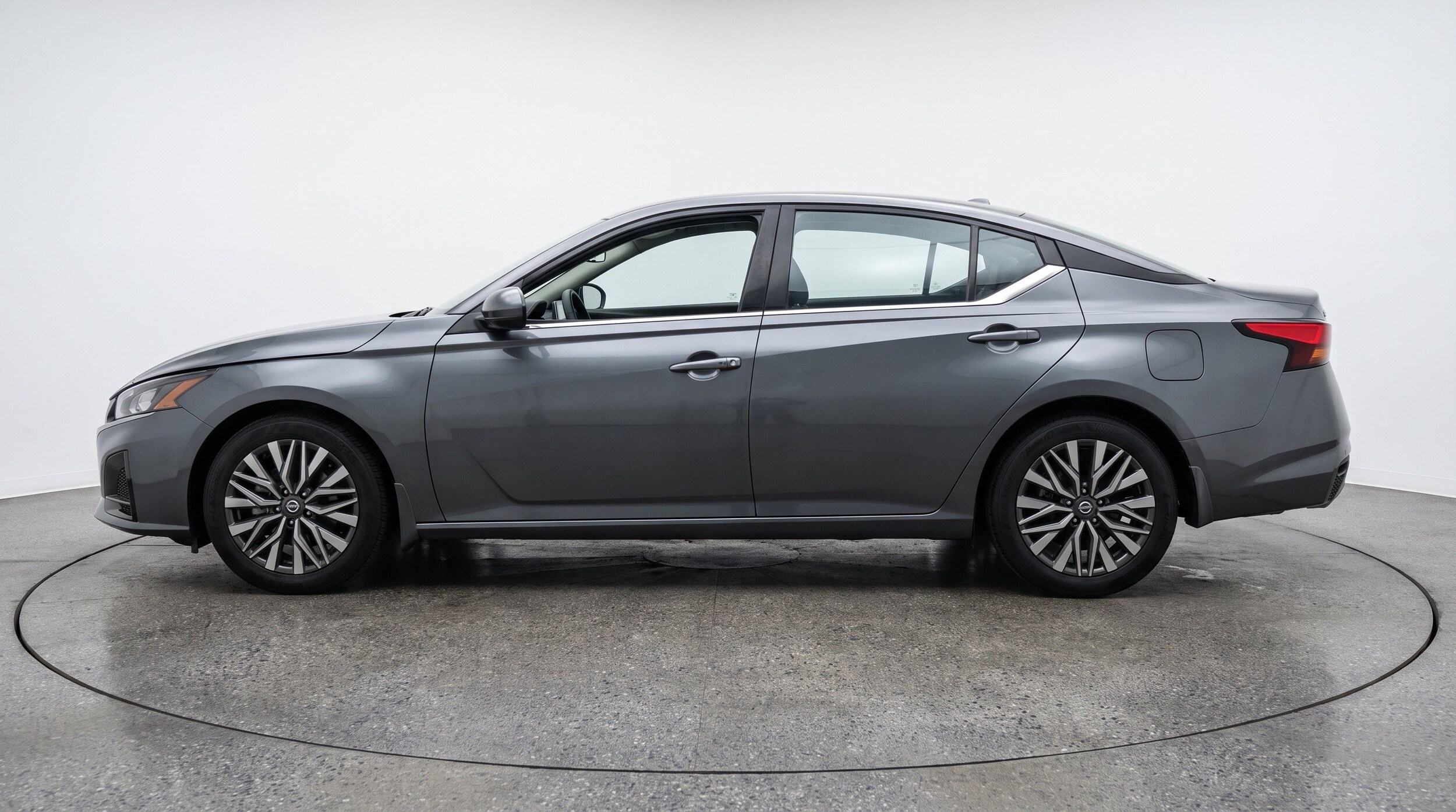 Thumbnail: 2026 Nissan Altima - 5