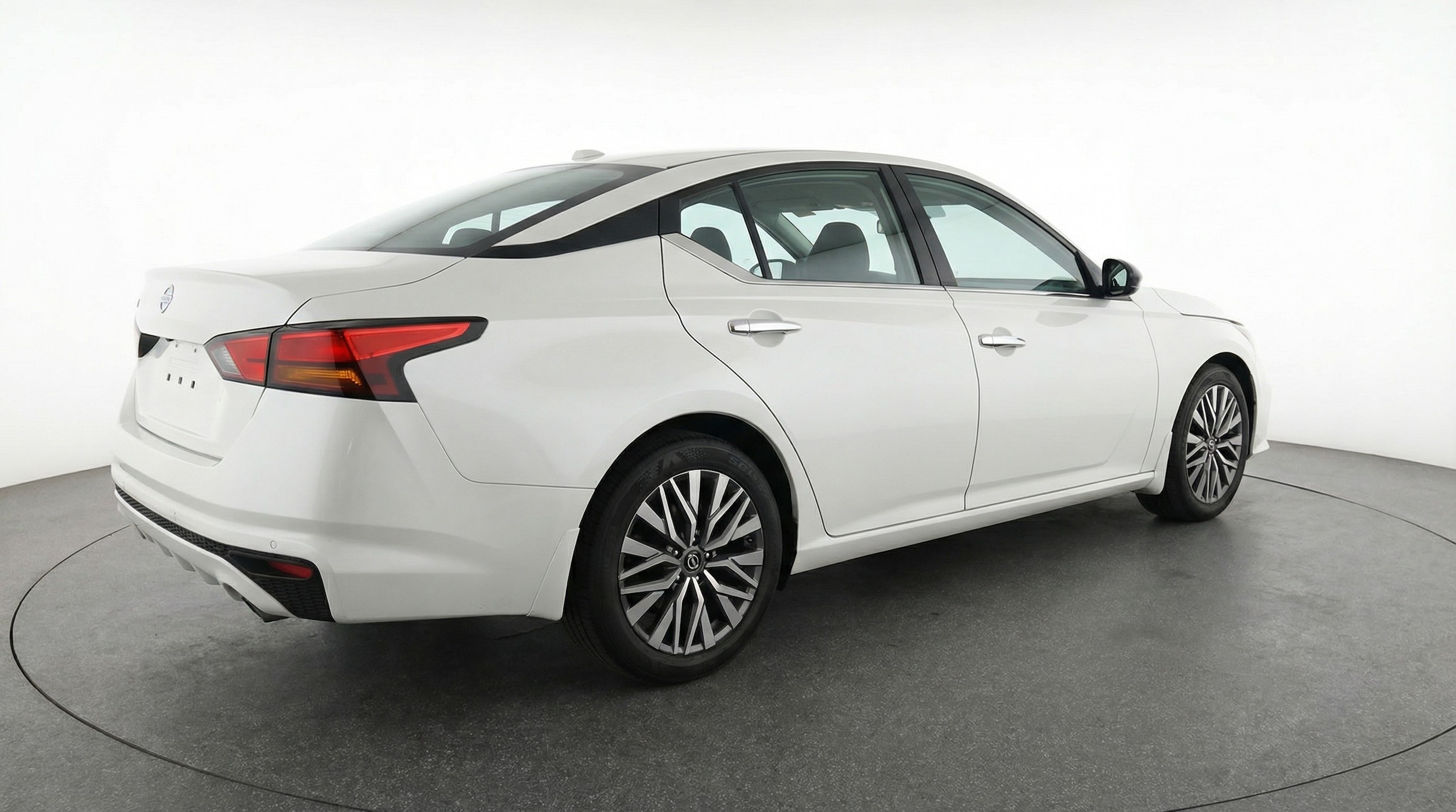 Thumbnail: 2025 Nissan Altima - 7