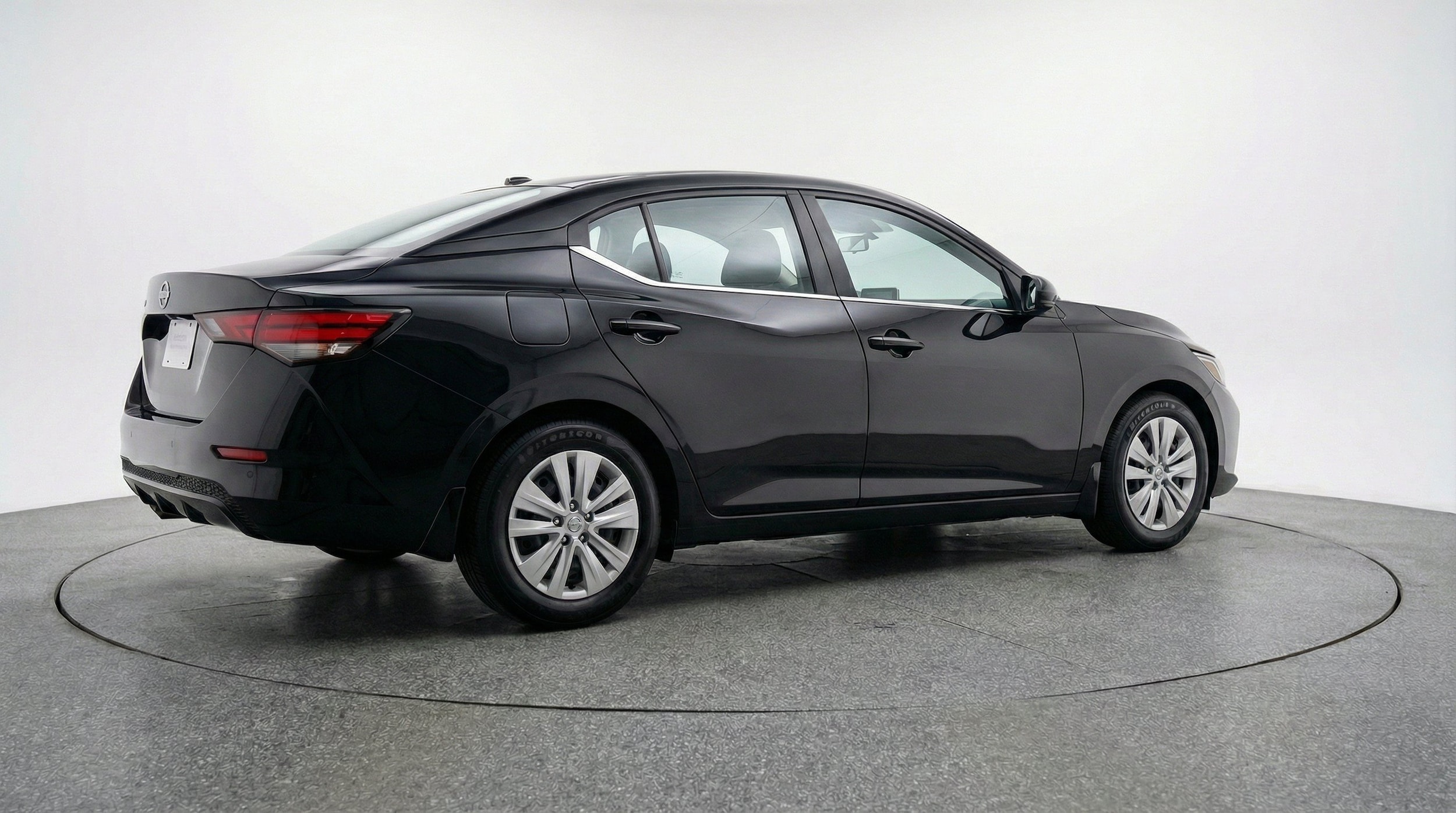 Thumbnail: 2025 Nissan Sentra - 9
