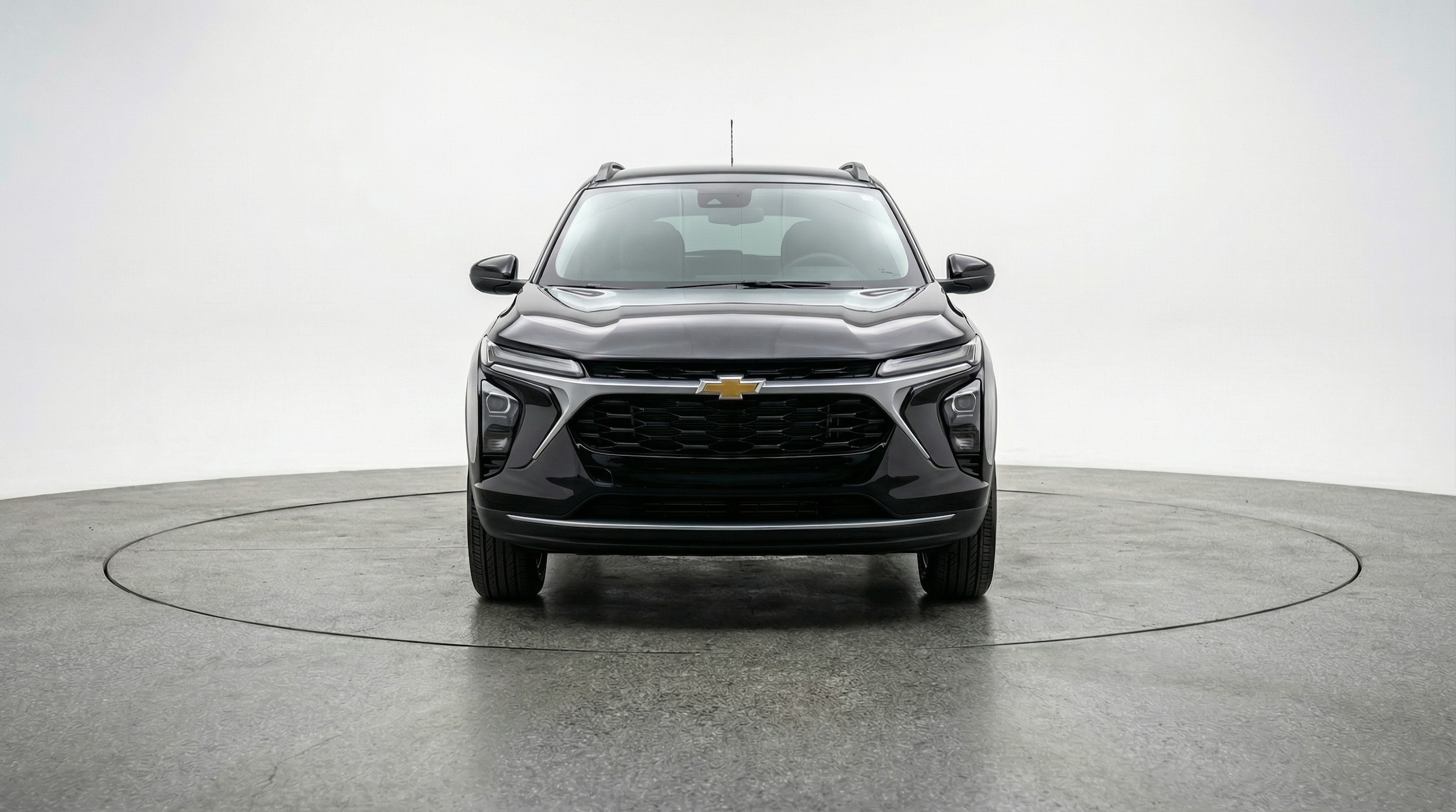Thumbnail: 2025 Chevrolet Trax - 2