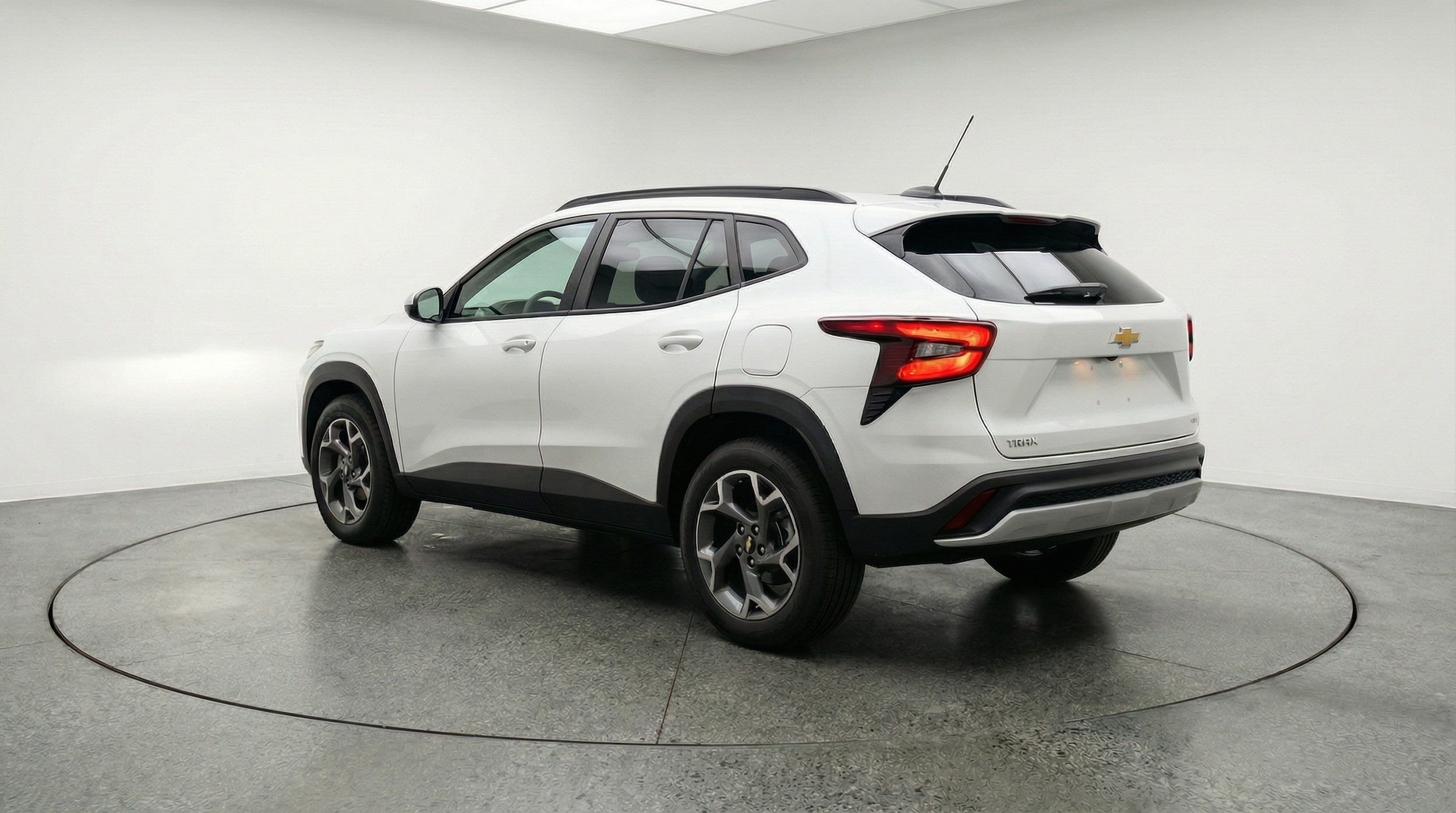 Thumbnail: 2025 Chevrolet Trax - 5