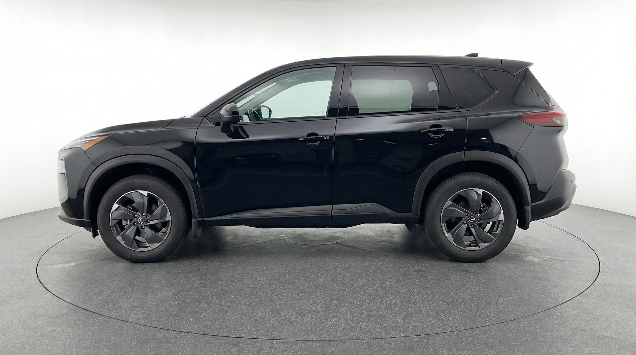 Thumbnail: 2025 Nissan Rogue - 4