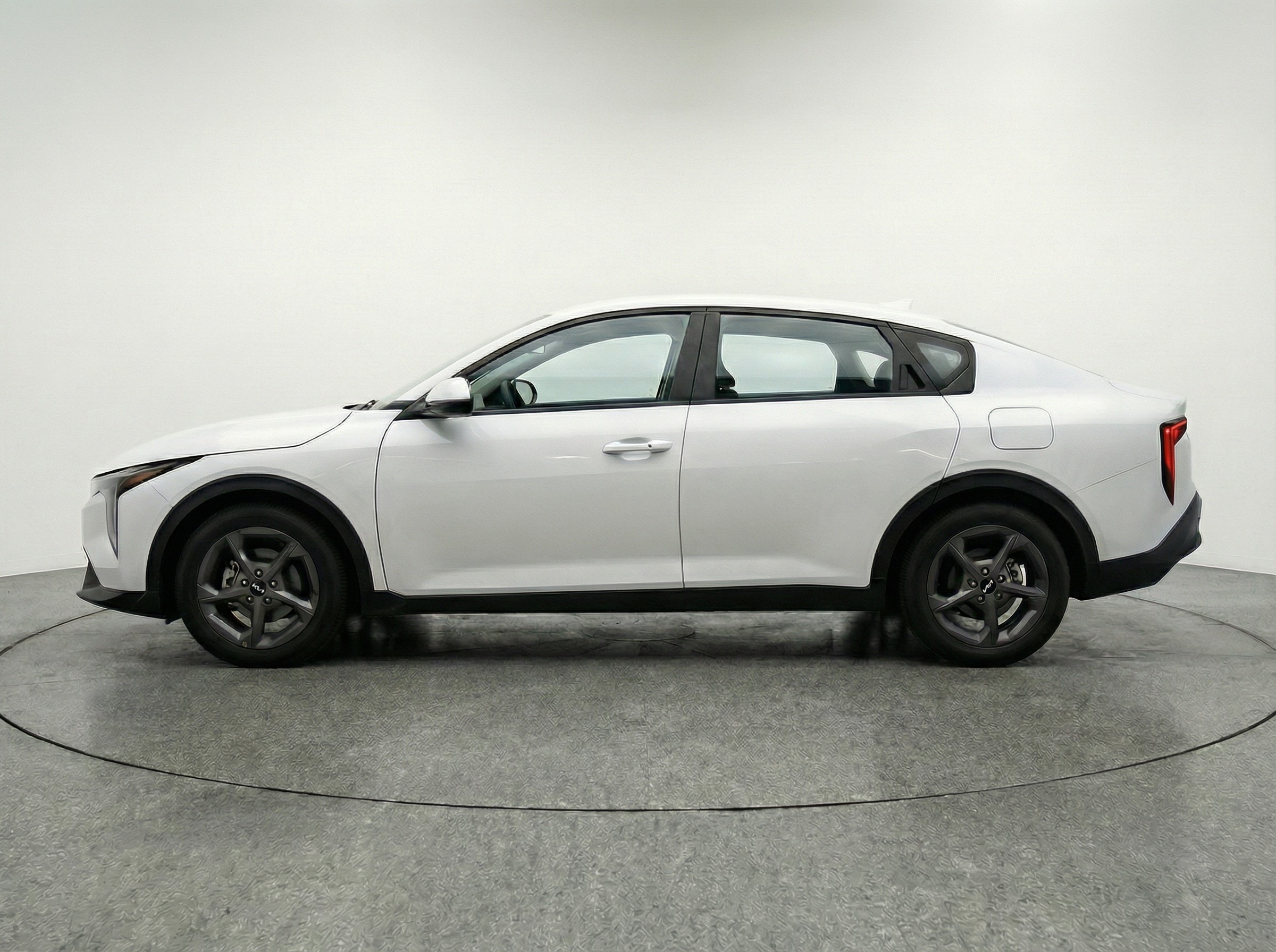 Thumbnail: 2025 Kia K4 - 4