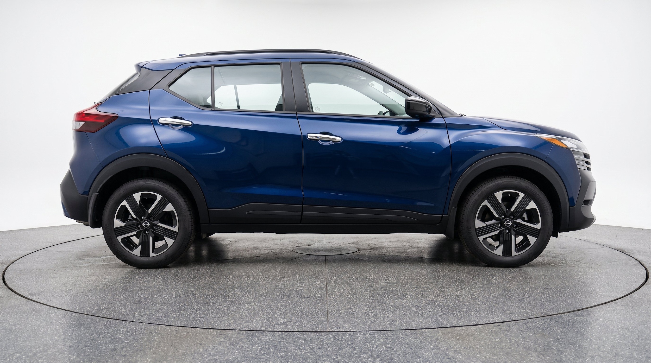 Thumbnail: 2026 Nissan Kicks - 11