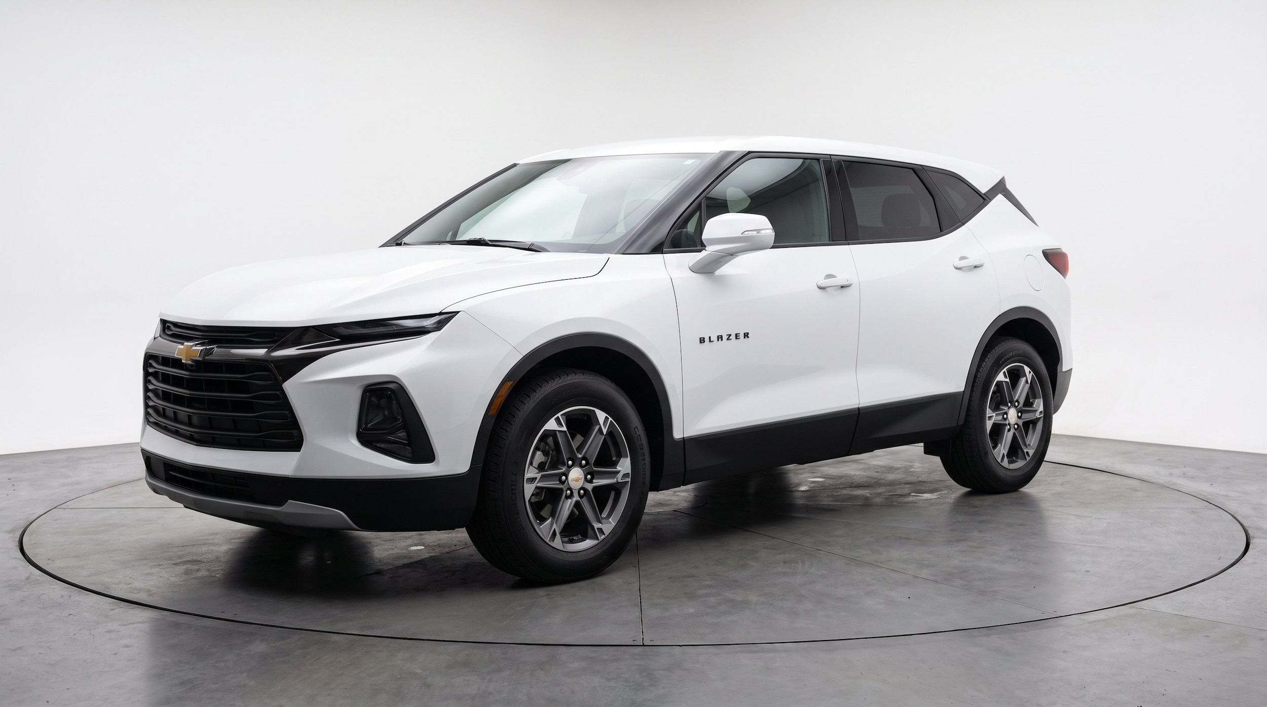 Thumbnail: 2025 Chevrolet Blazer - 3